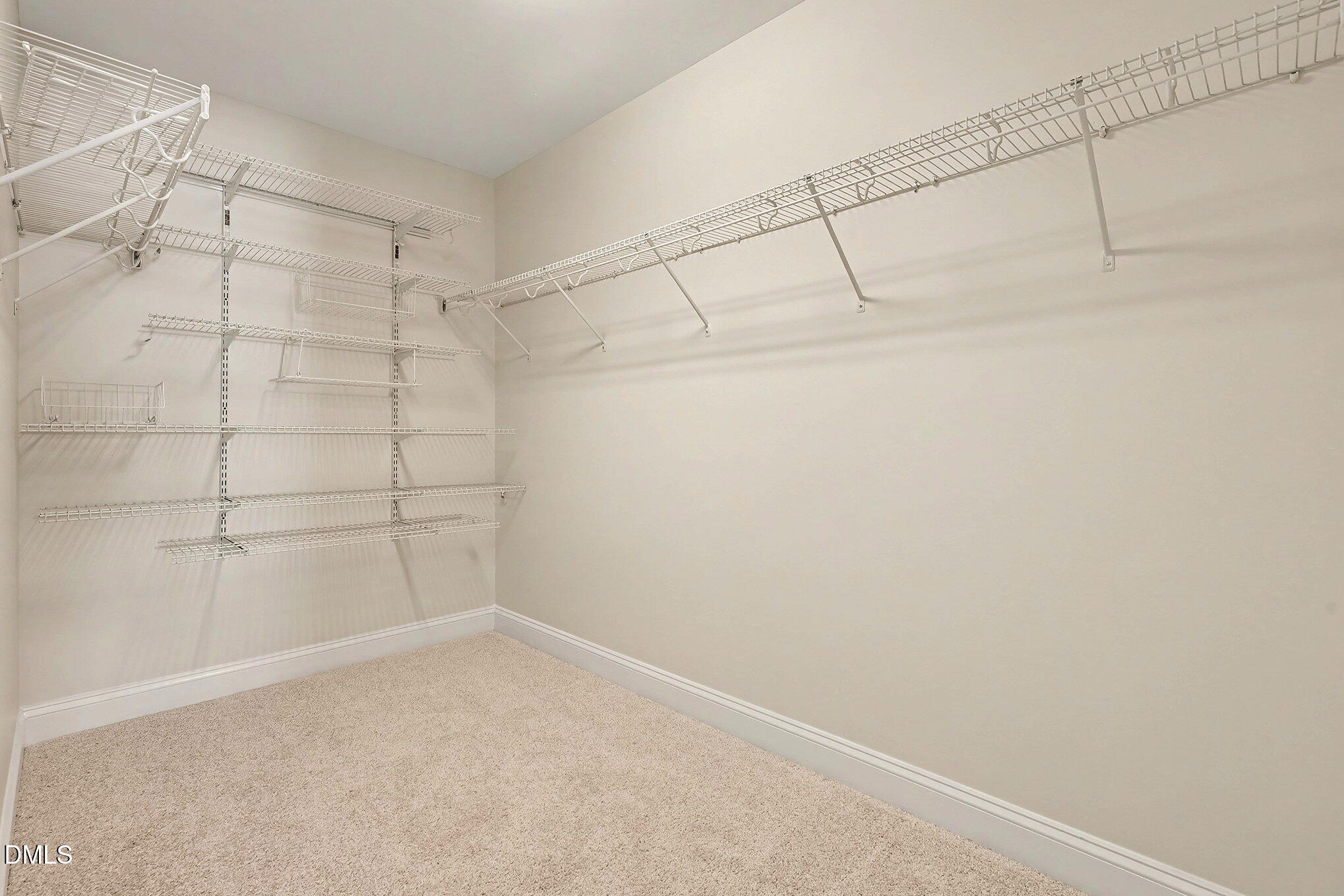 1012 Holland Bend Drive NE