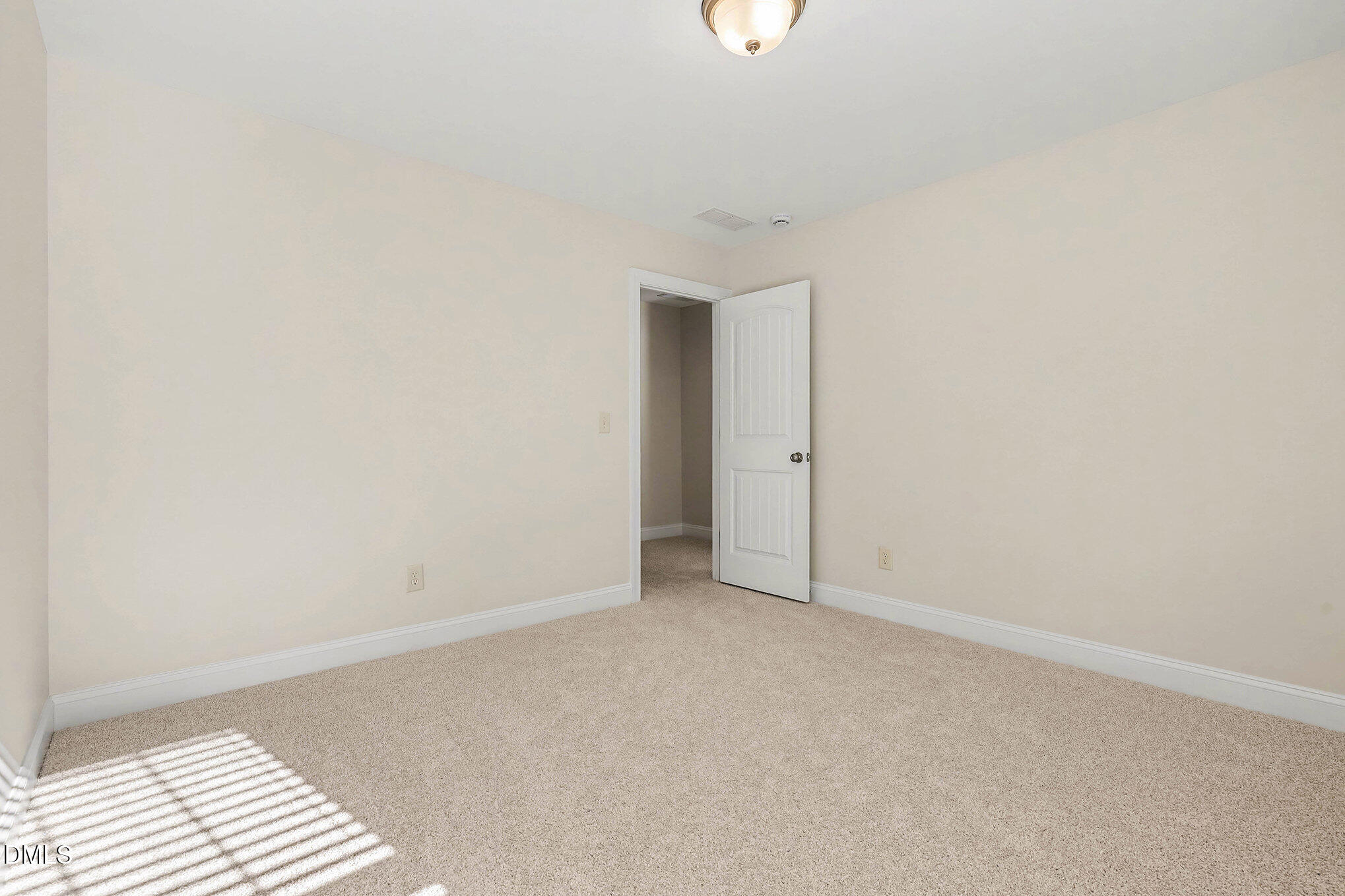 1012 Holland Bend Drive NE