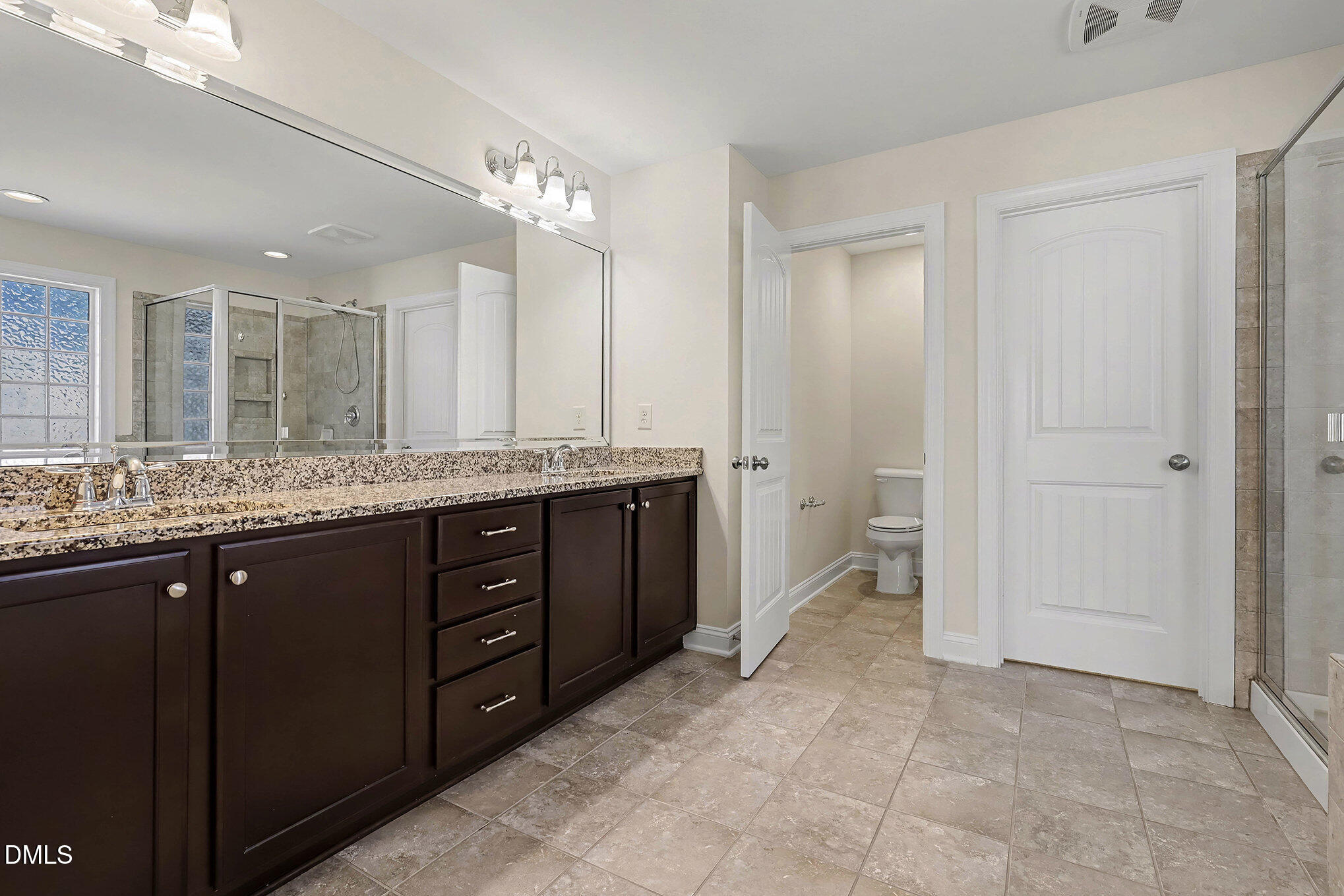 1012 Holland Bend Drive NE