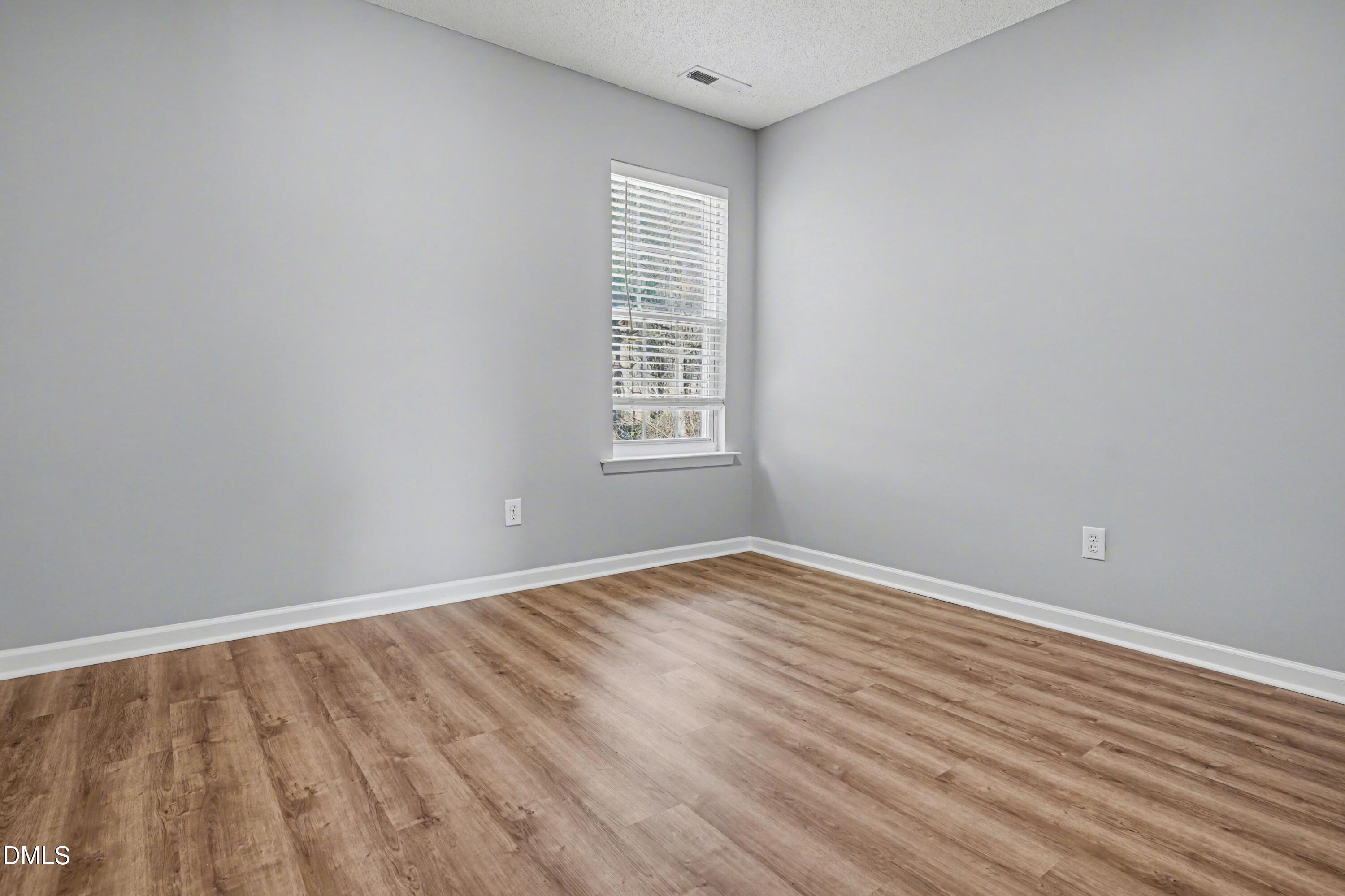 316 Valley Glen Drive