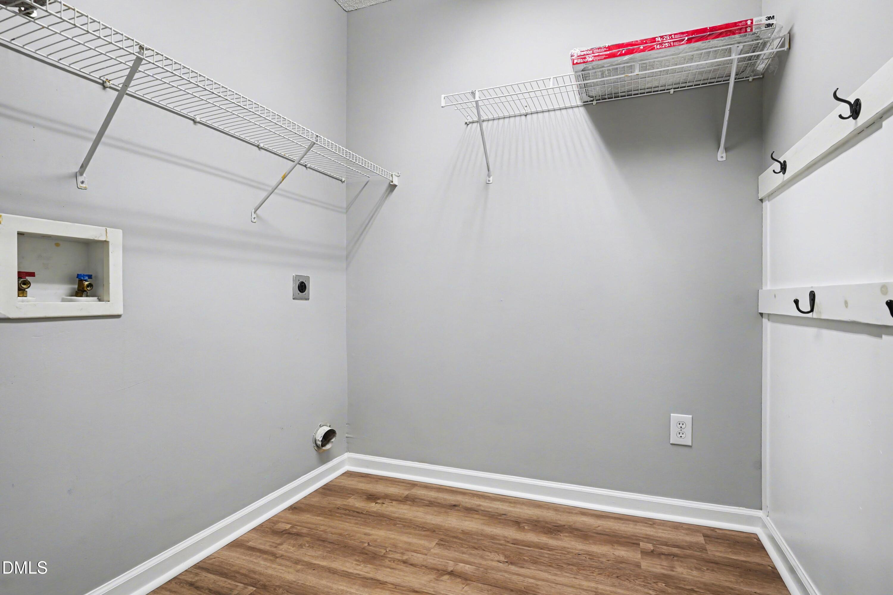 316 Valley Glen Drive