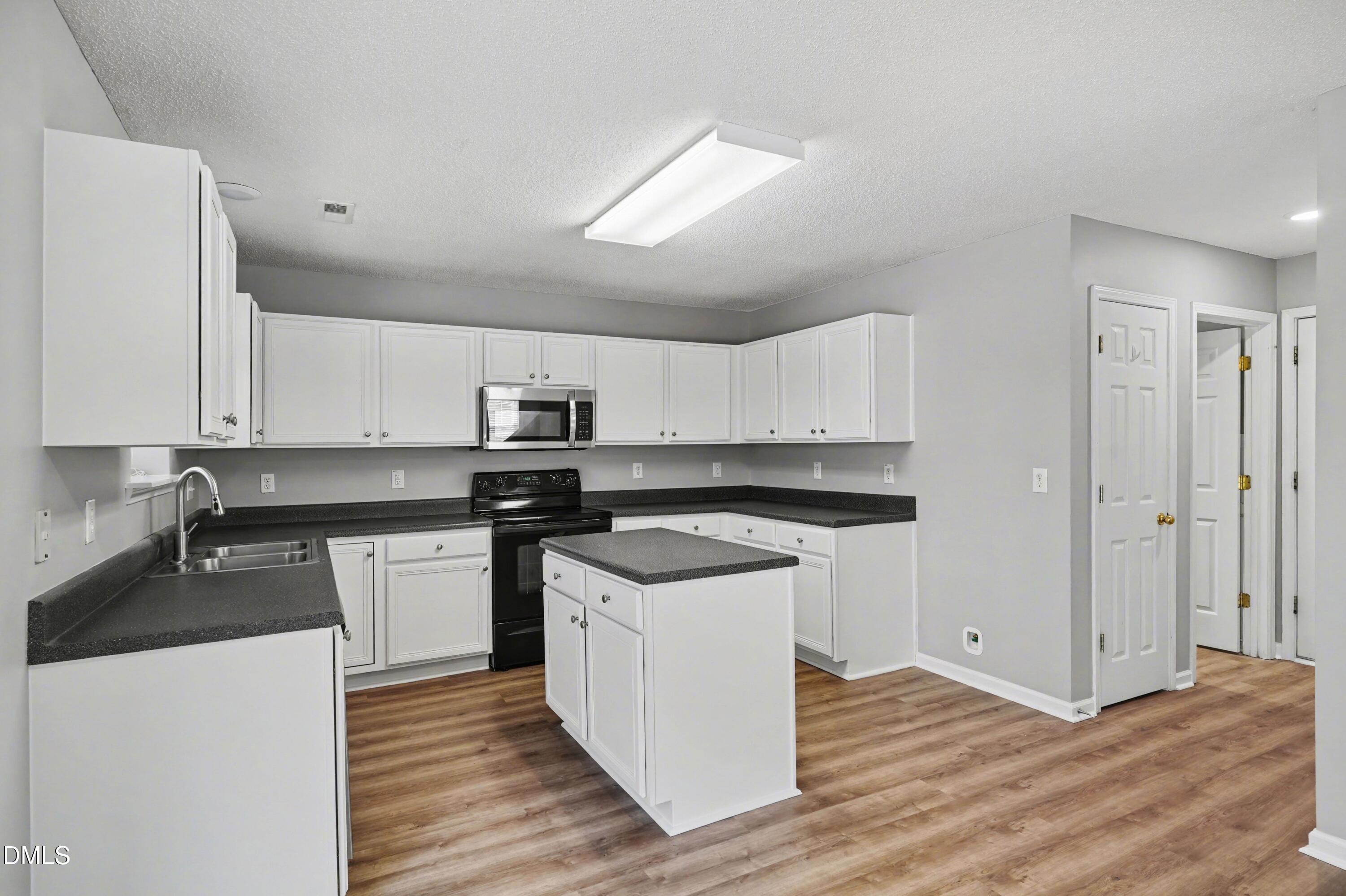 316 Valley Glen Drive