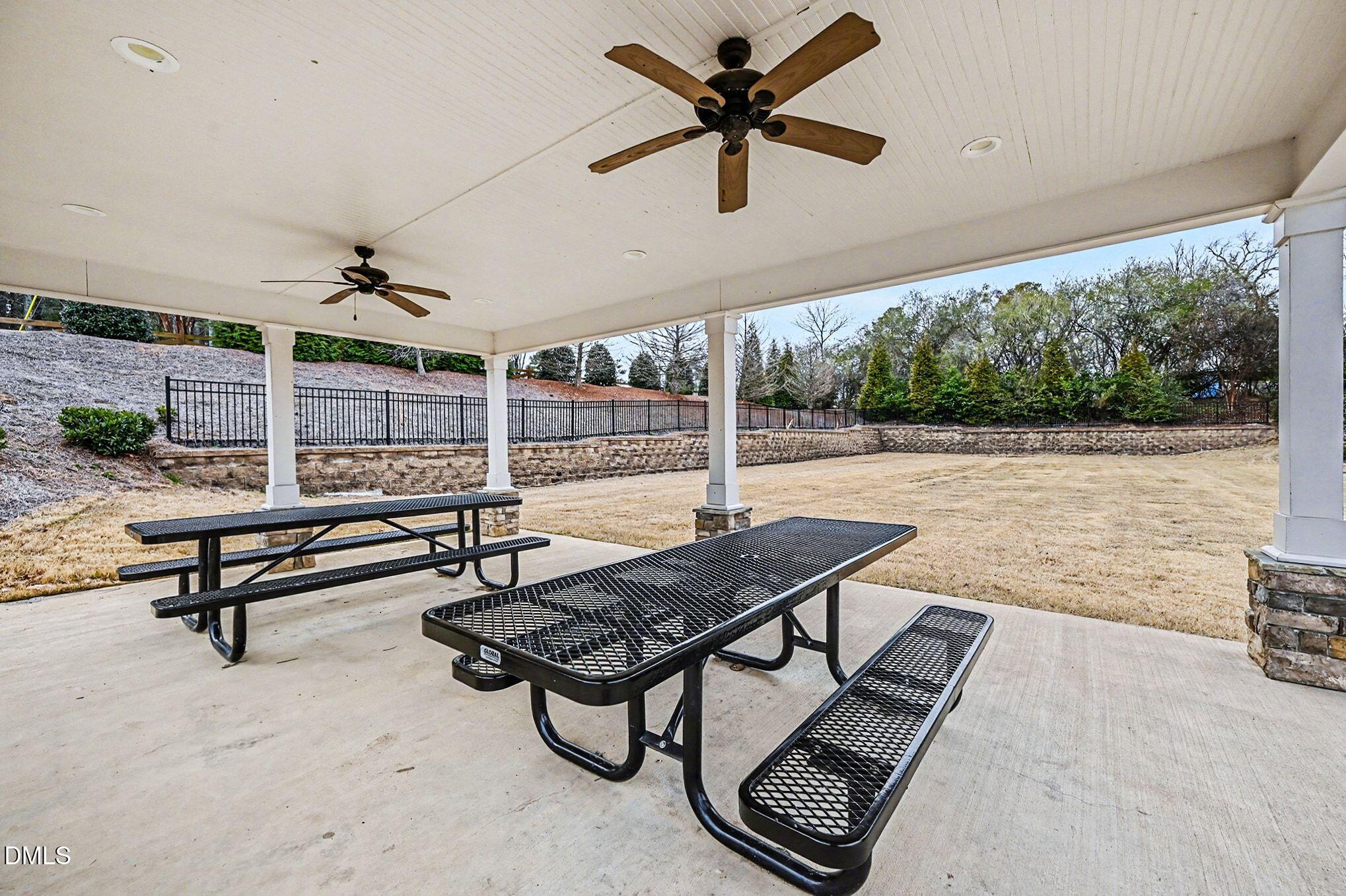 441 Duggins Point