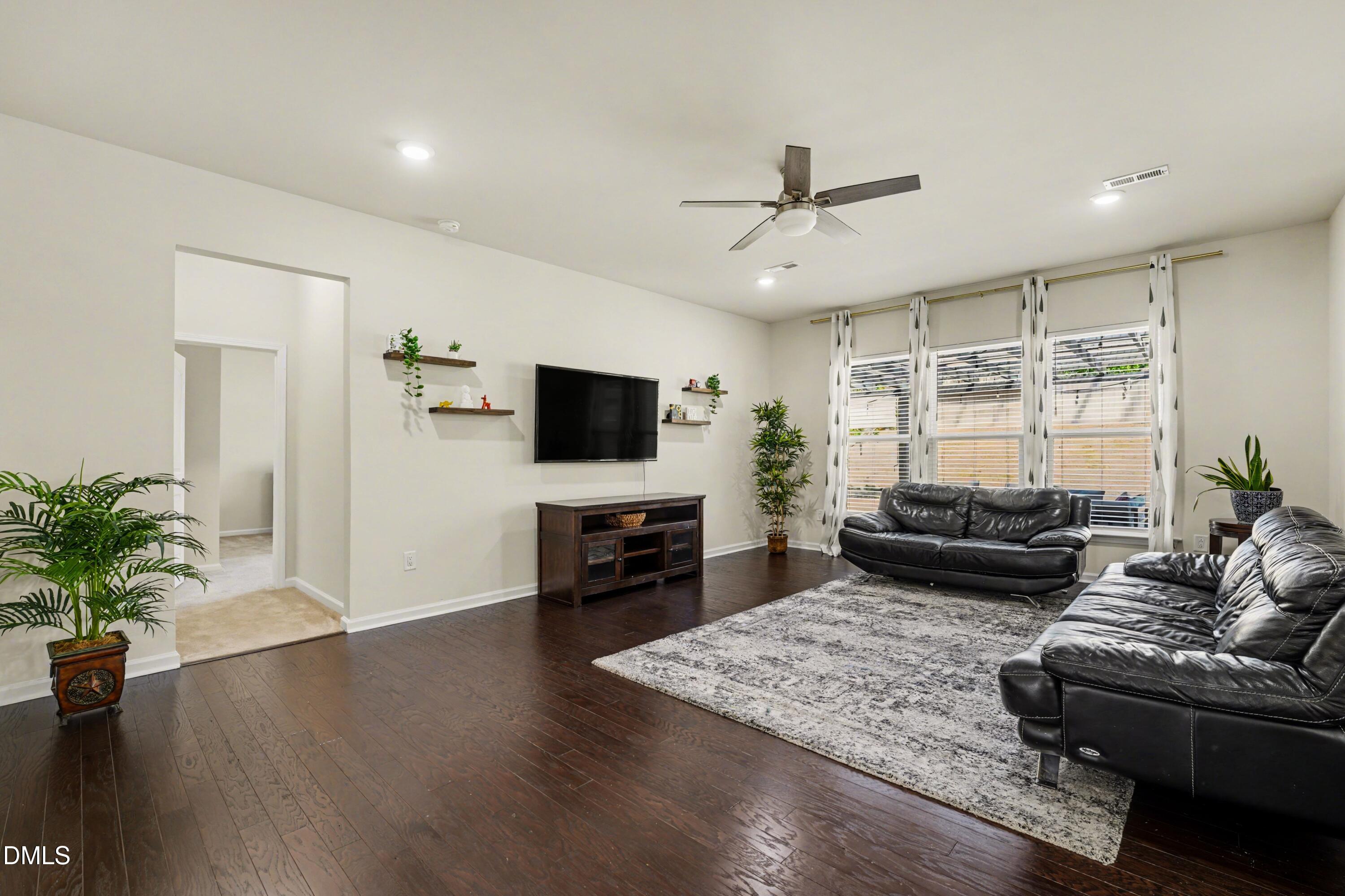 441 Duggins Point