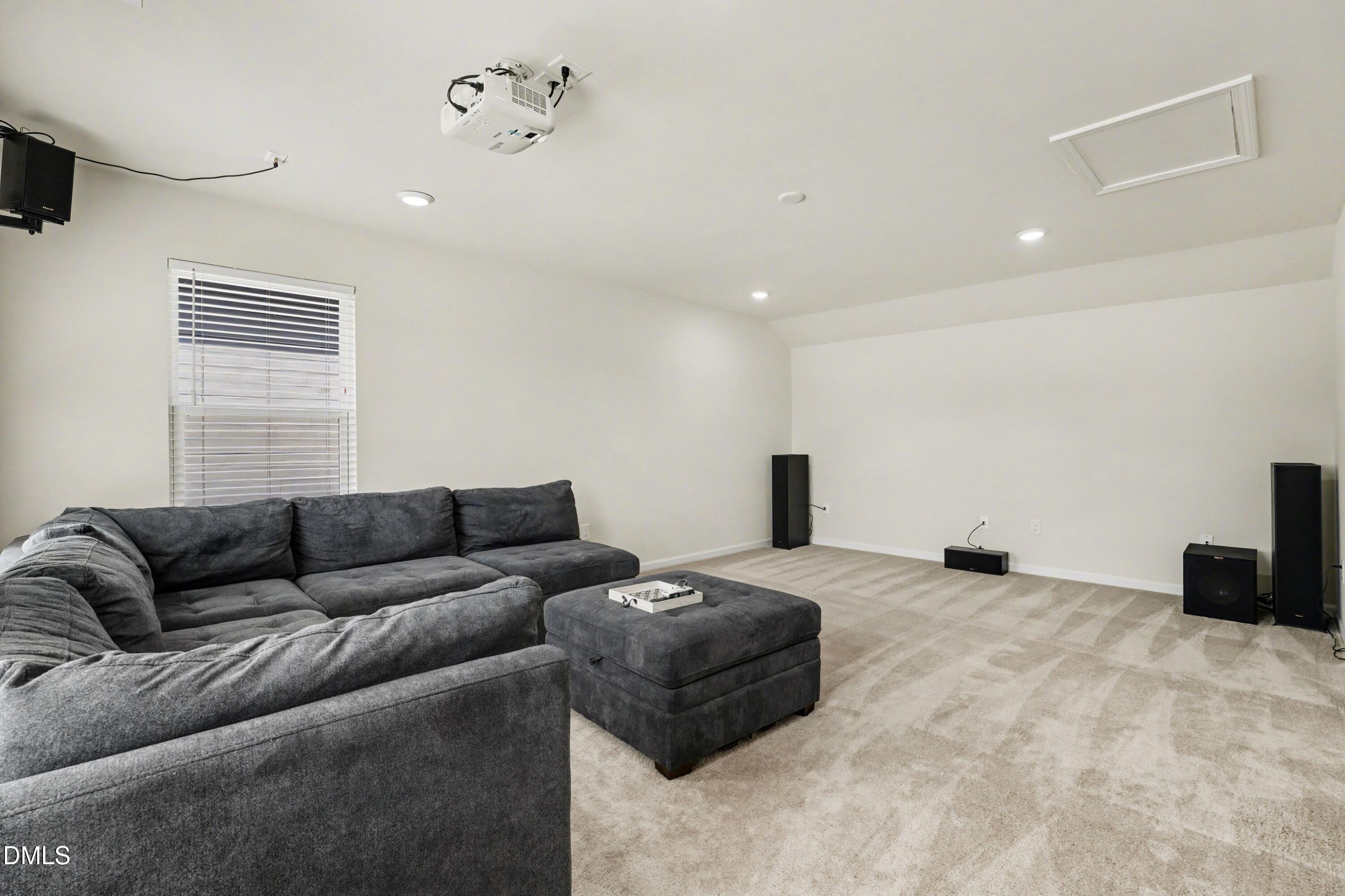 441 Duggins Point
