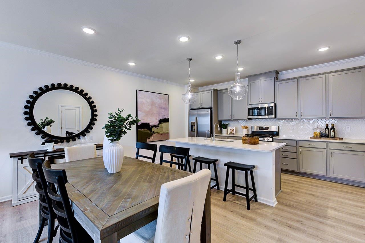 2486 Hutch Lane