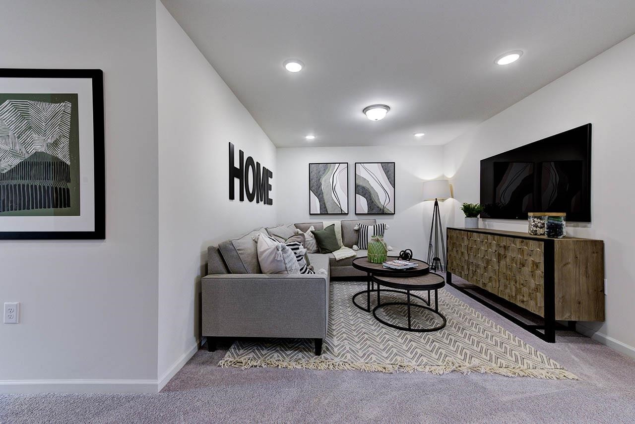 2486 Hutch Lane