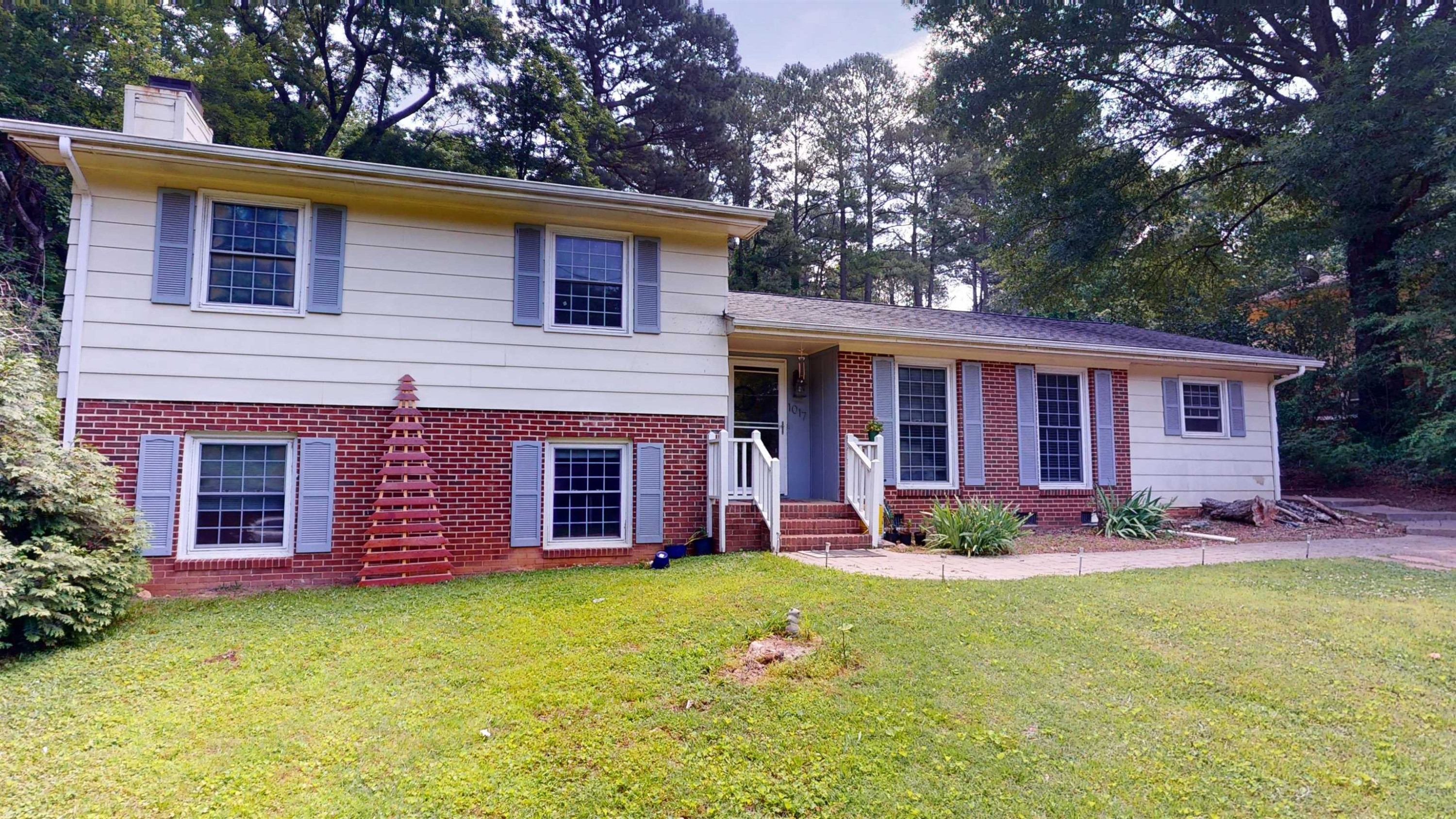 1017 Plantation Drive