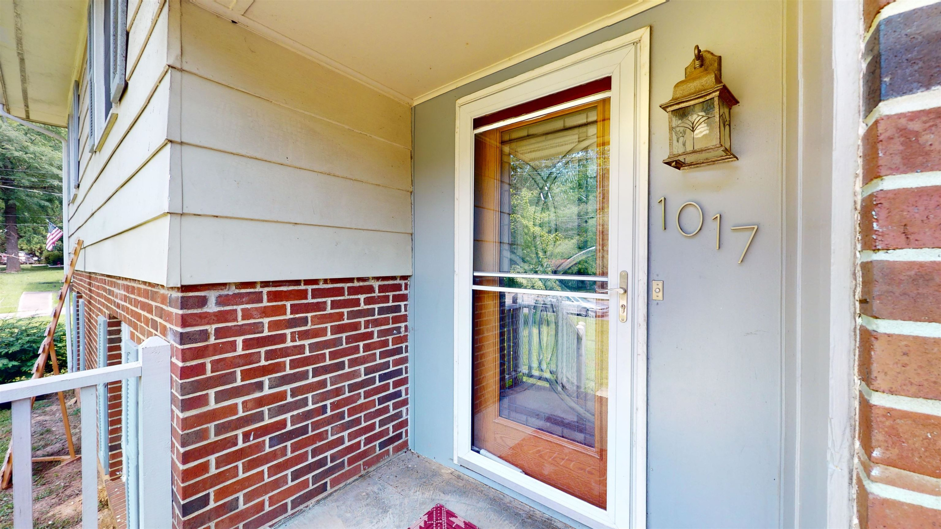 1017 Plantation Drive