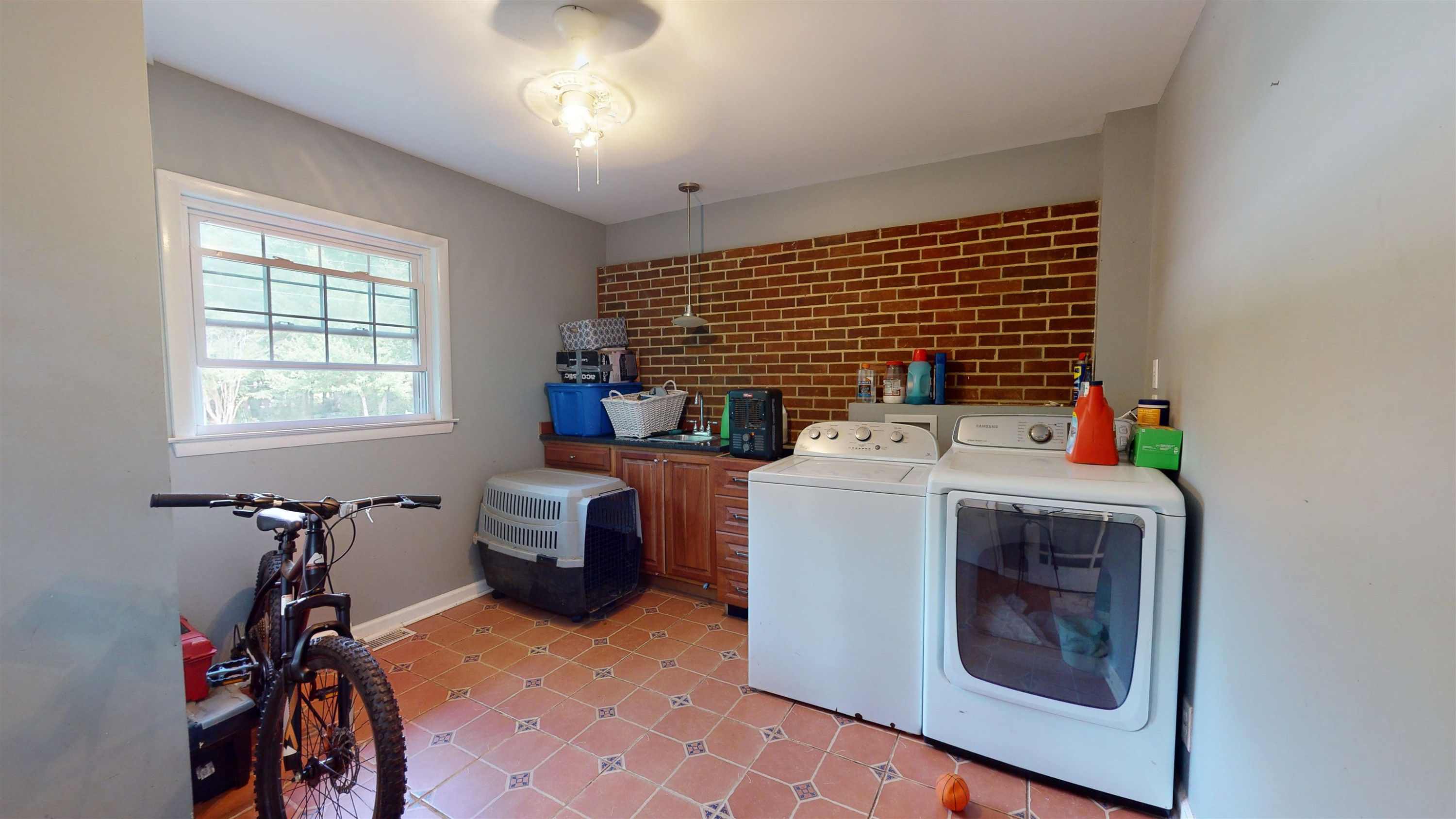 1017 Plantation Drive