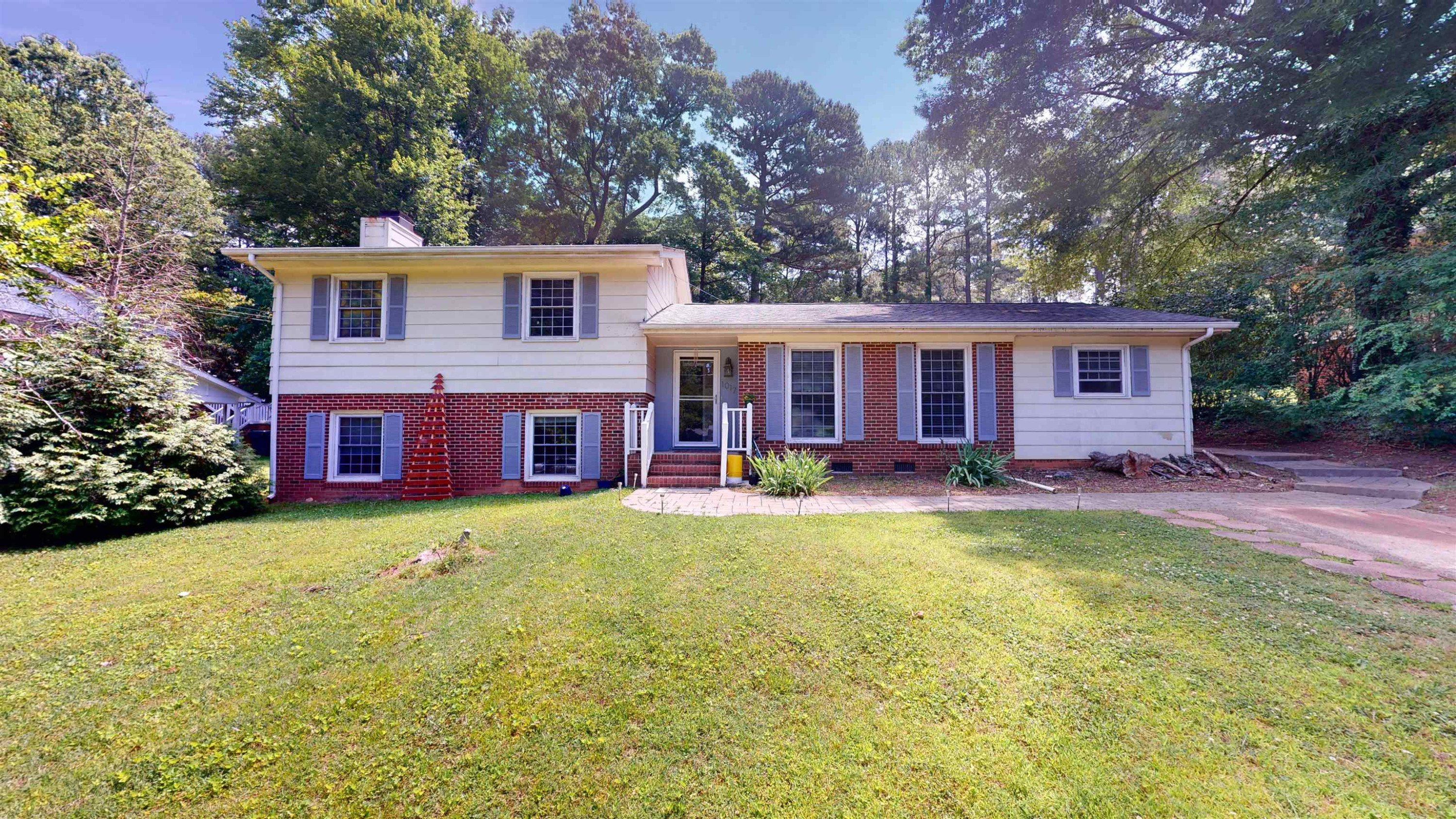 1017 Plantation Drive