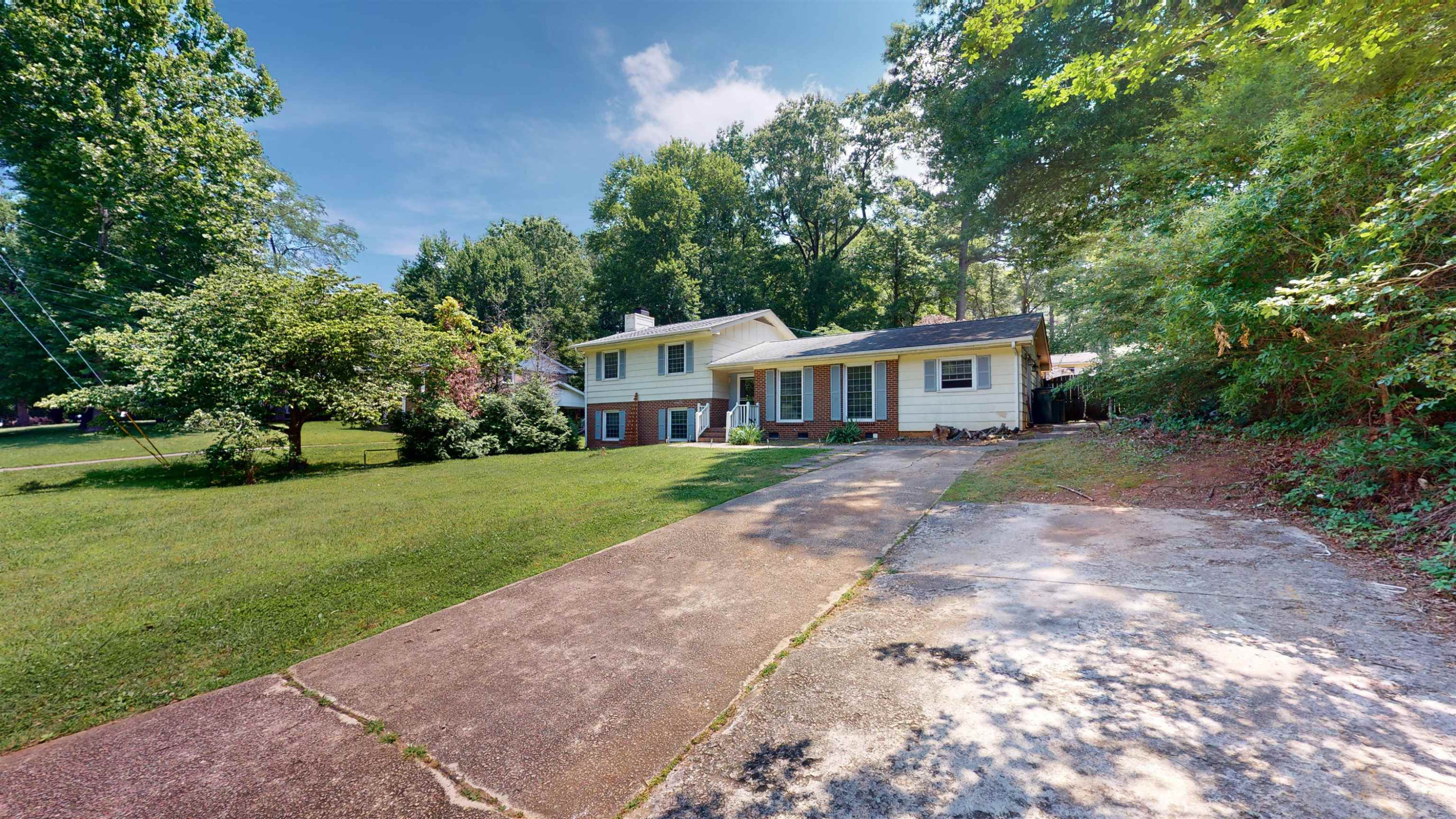 1017 Plantation Drive