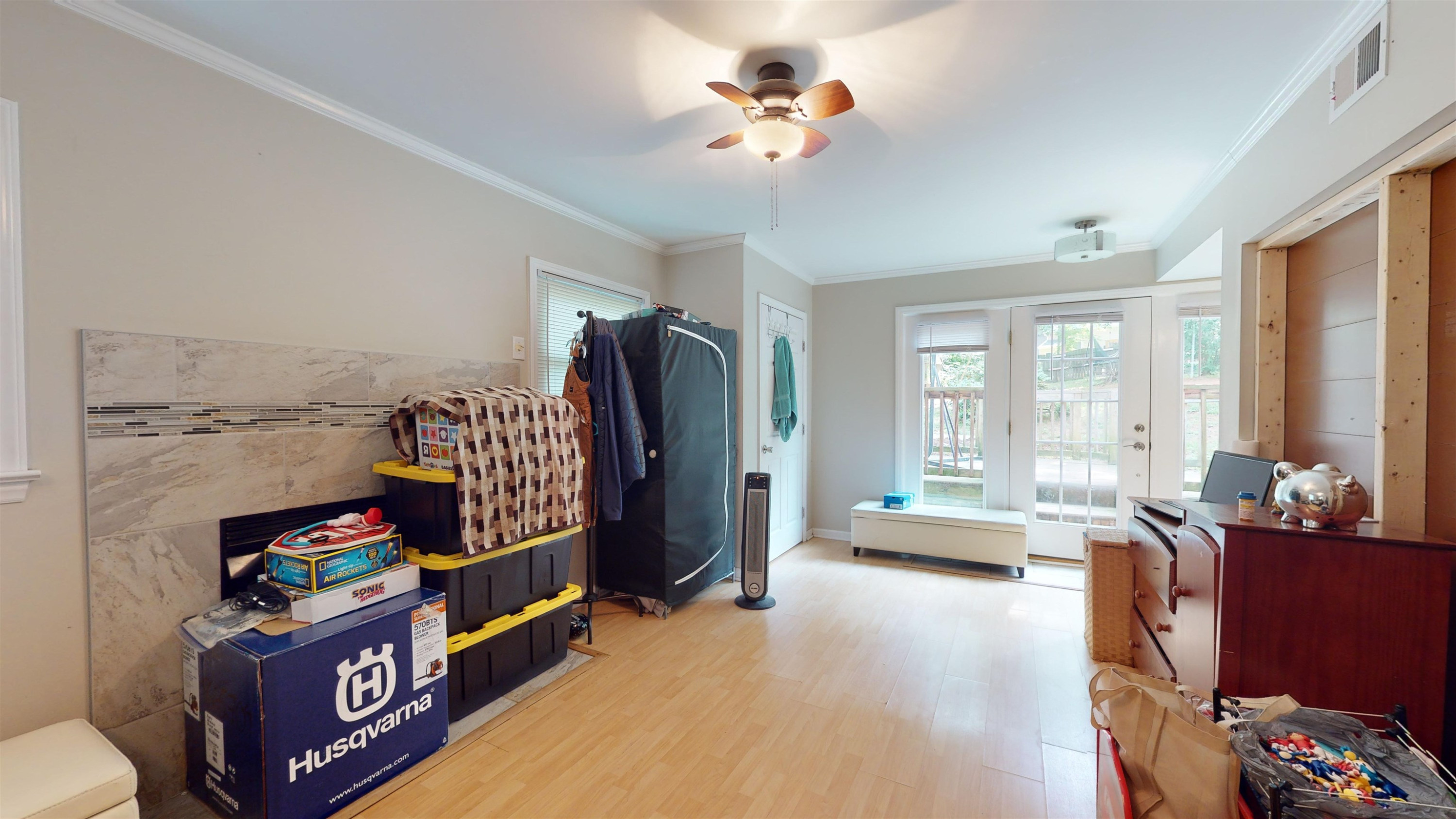 1017 Plantation Drive