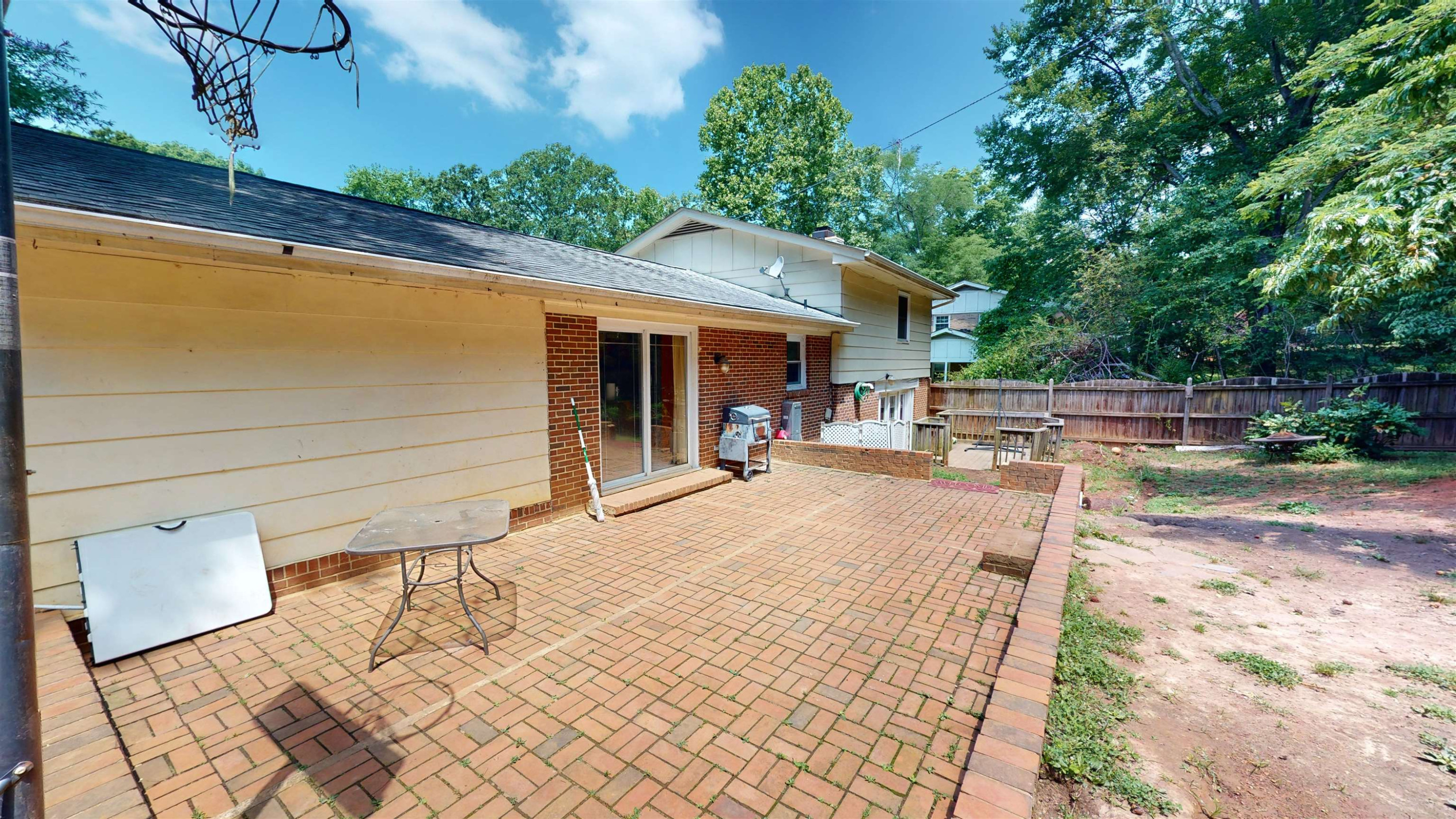 1017 Plantation Drive