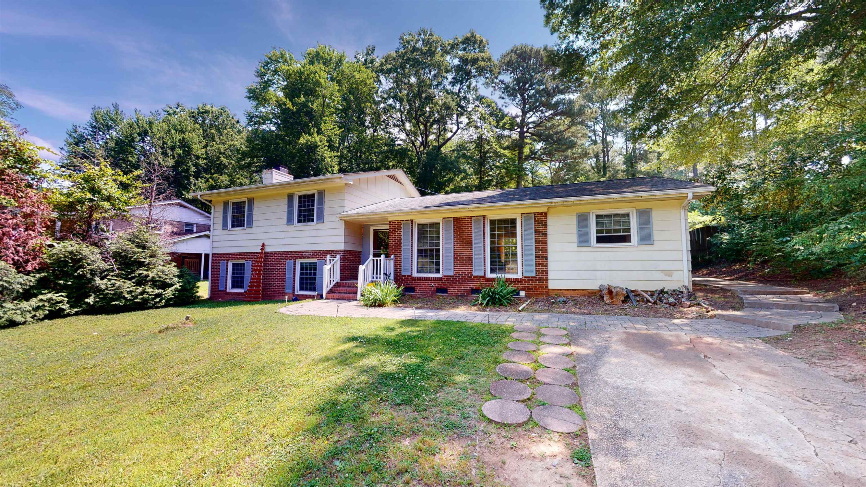 1017 Plantation Drive