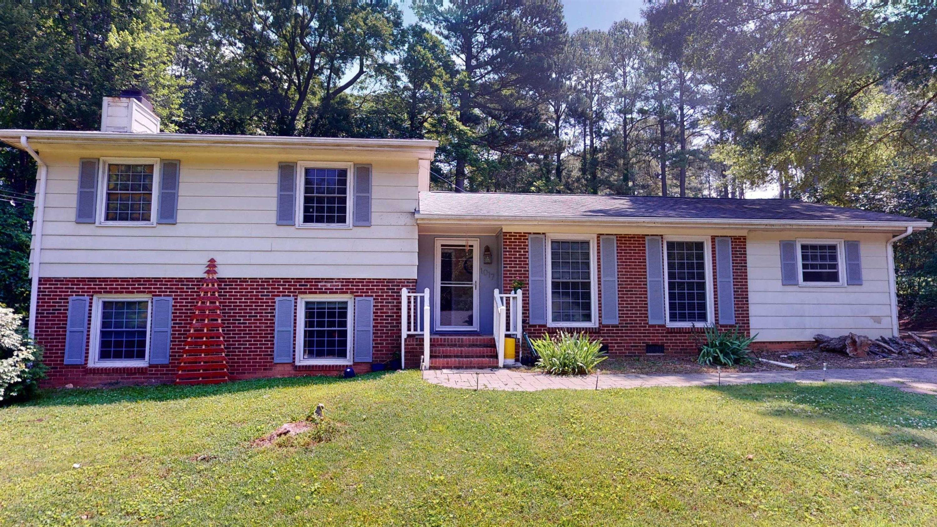 1017 Plantation Drive