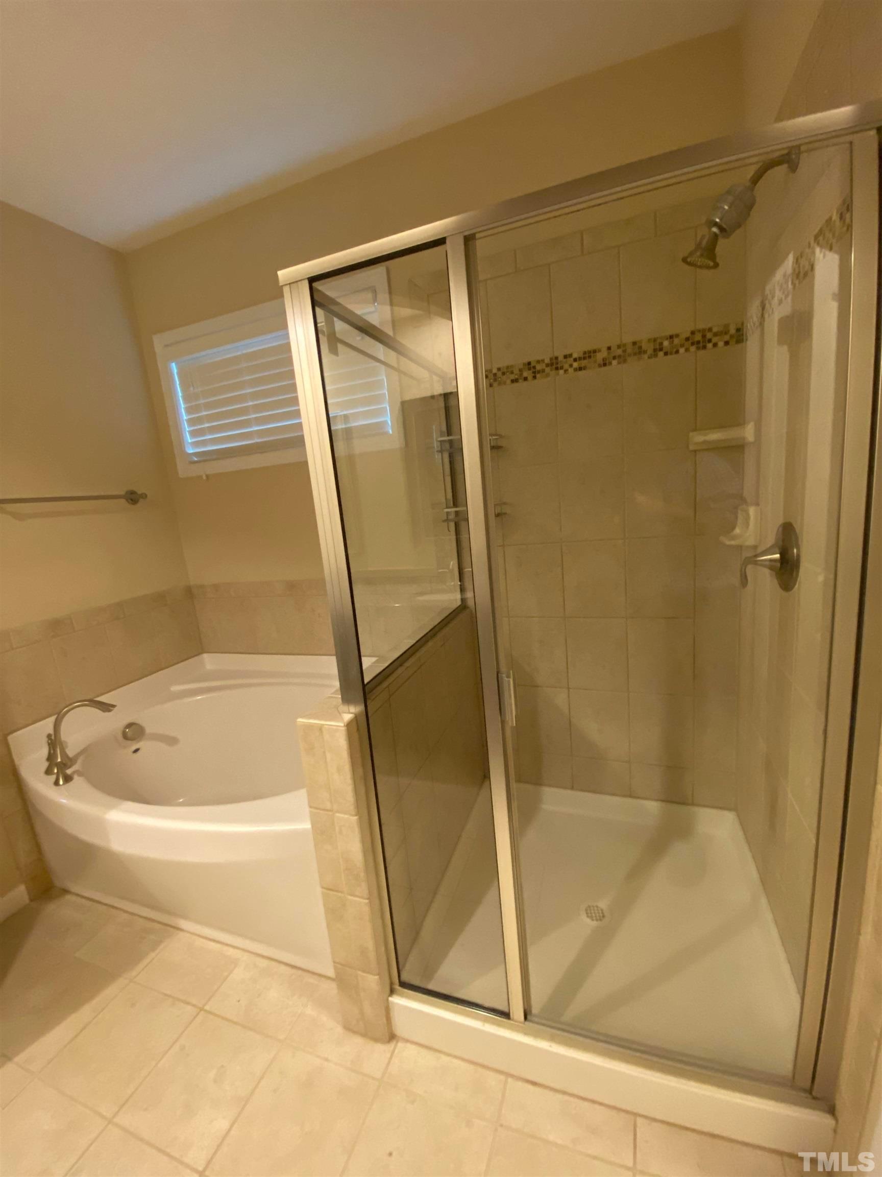 1156 Pemberly Avenue