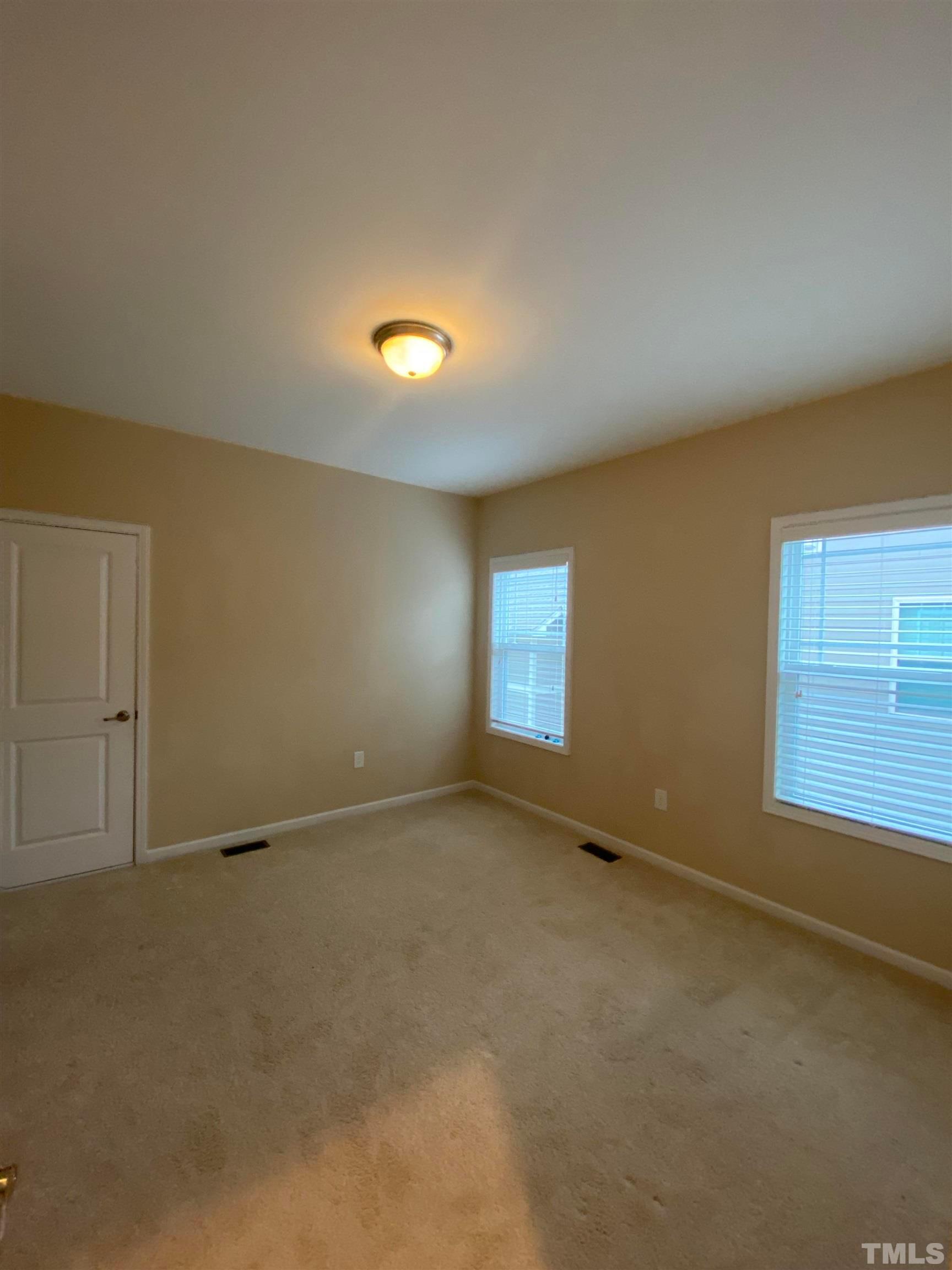 1156 Pemberly Avenue