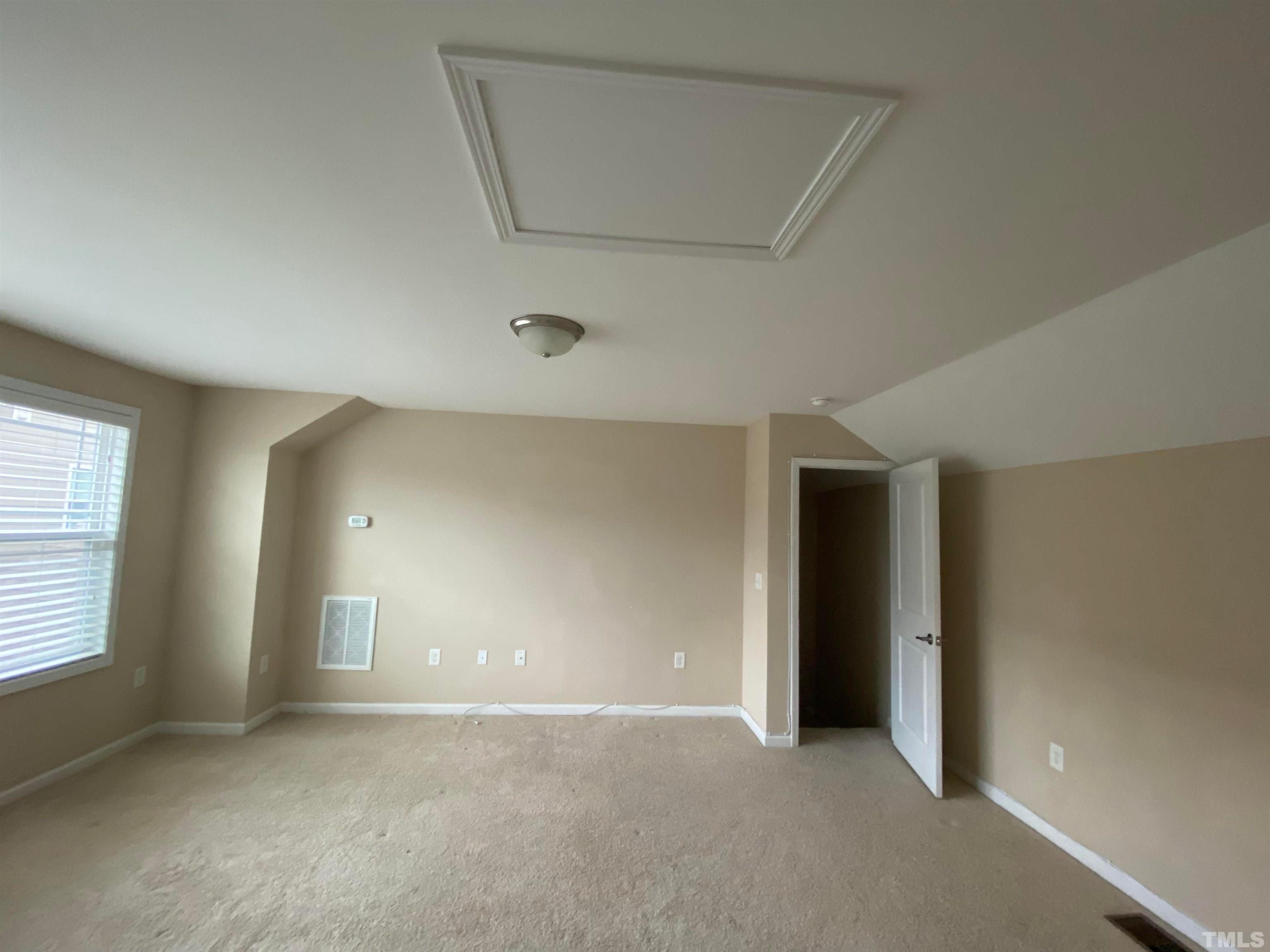 1156 Pemberly Avenue