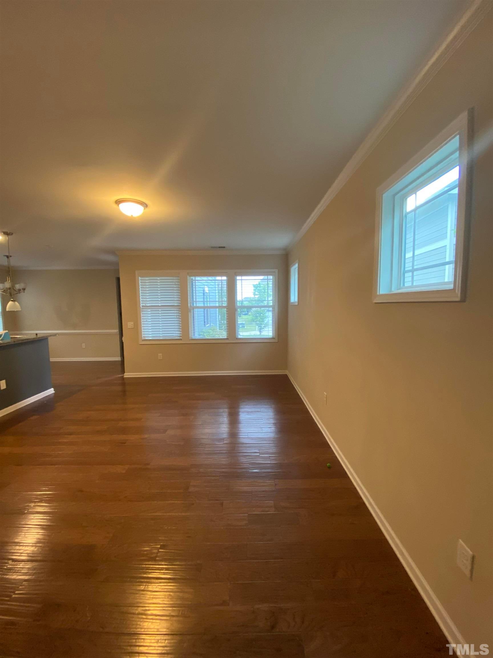 1156 Pemberly Avenue