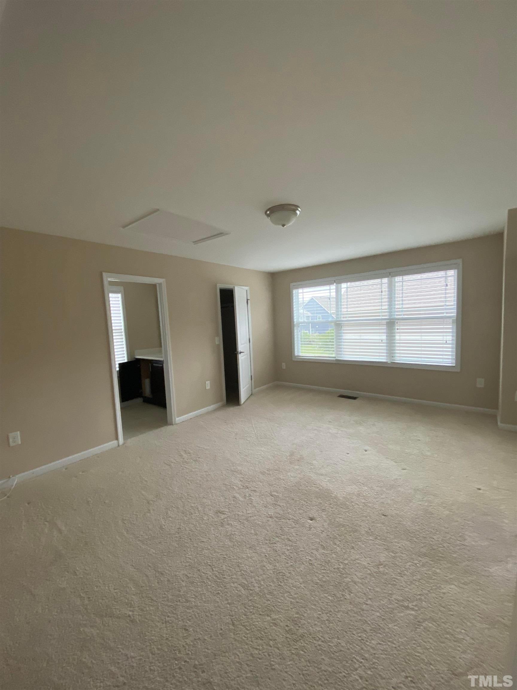 1156 Pemberly Avenue