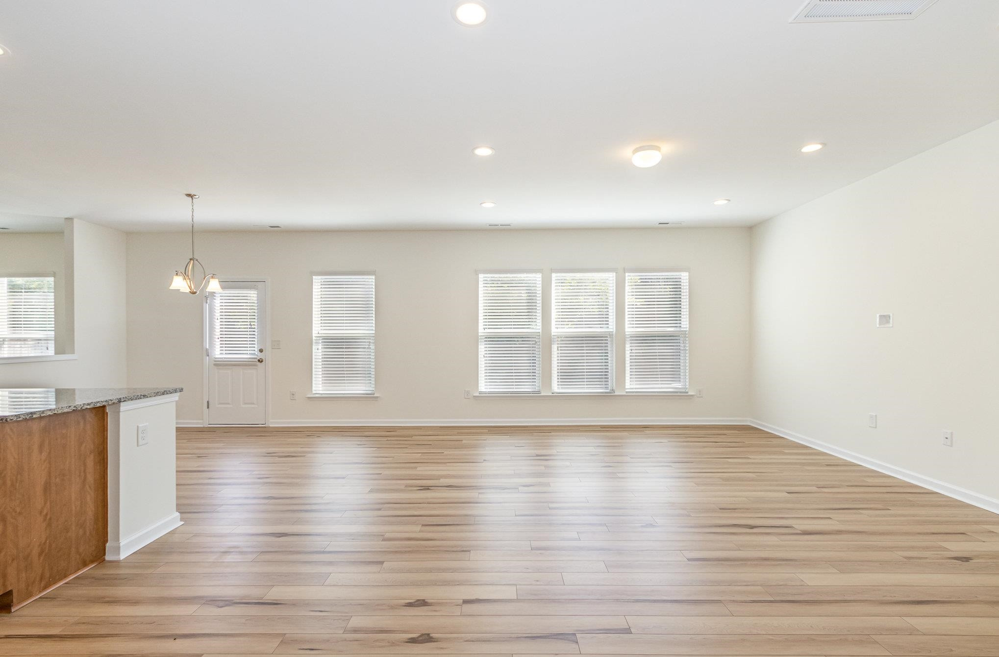 1312 Cozy Oak Avenue