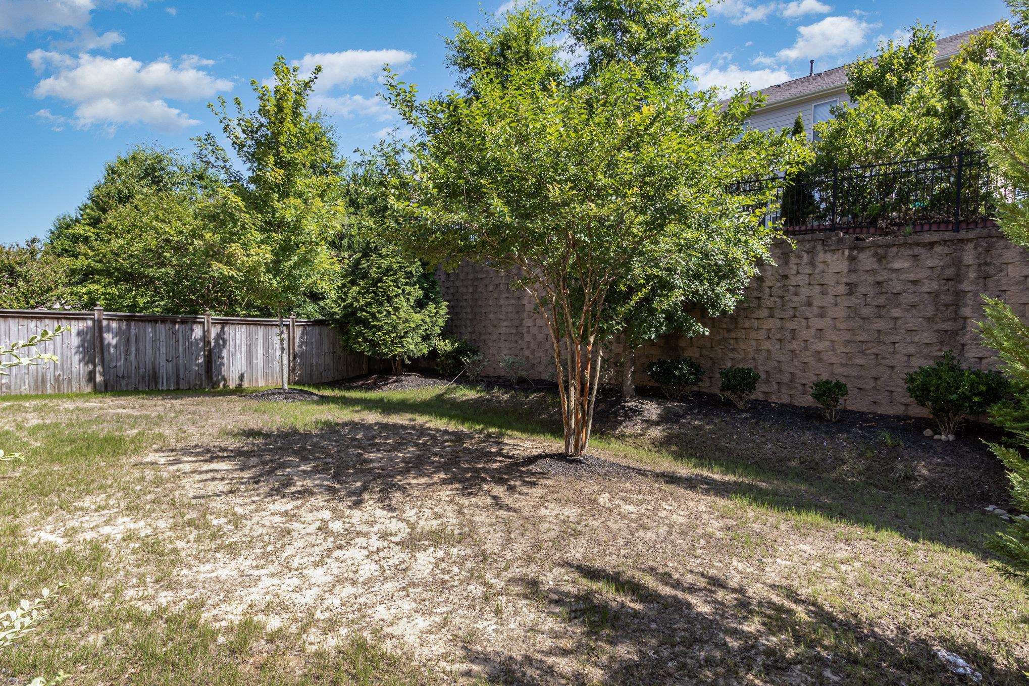 1312 Cozy Oak Avenue