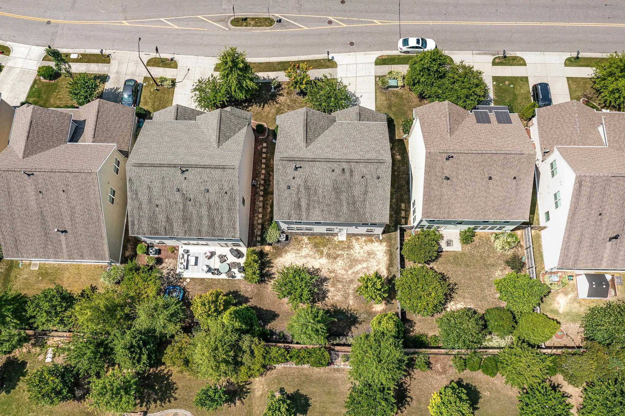 1312 Cozy Oak Avenue