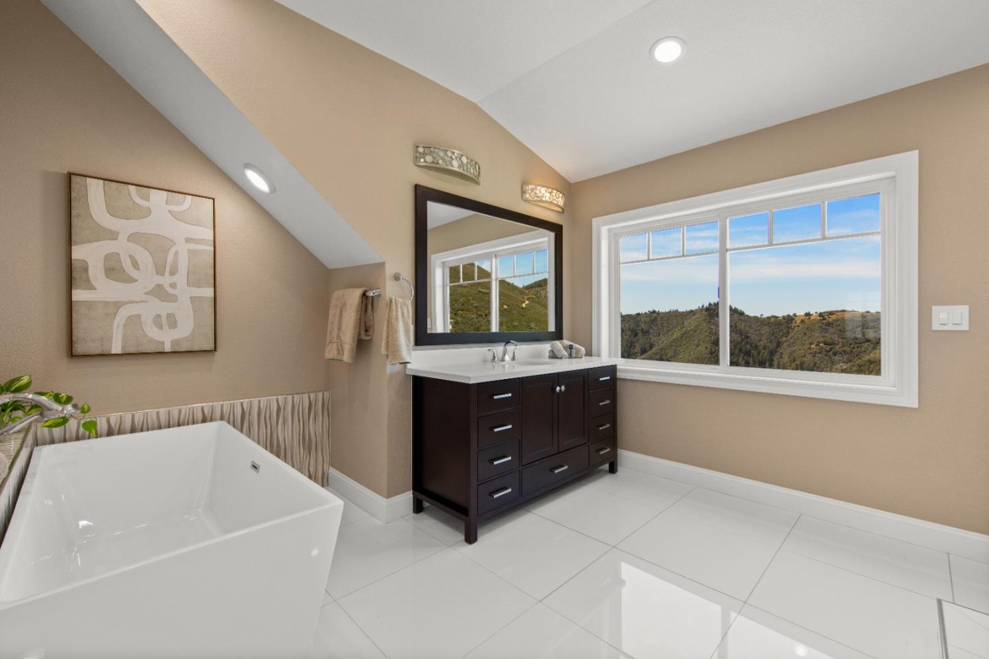 33501 Loma Chiquita RD