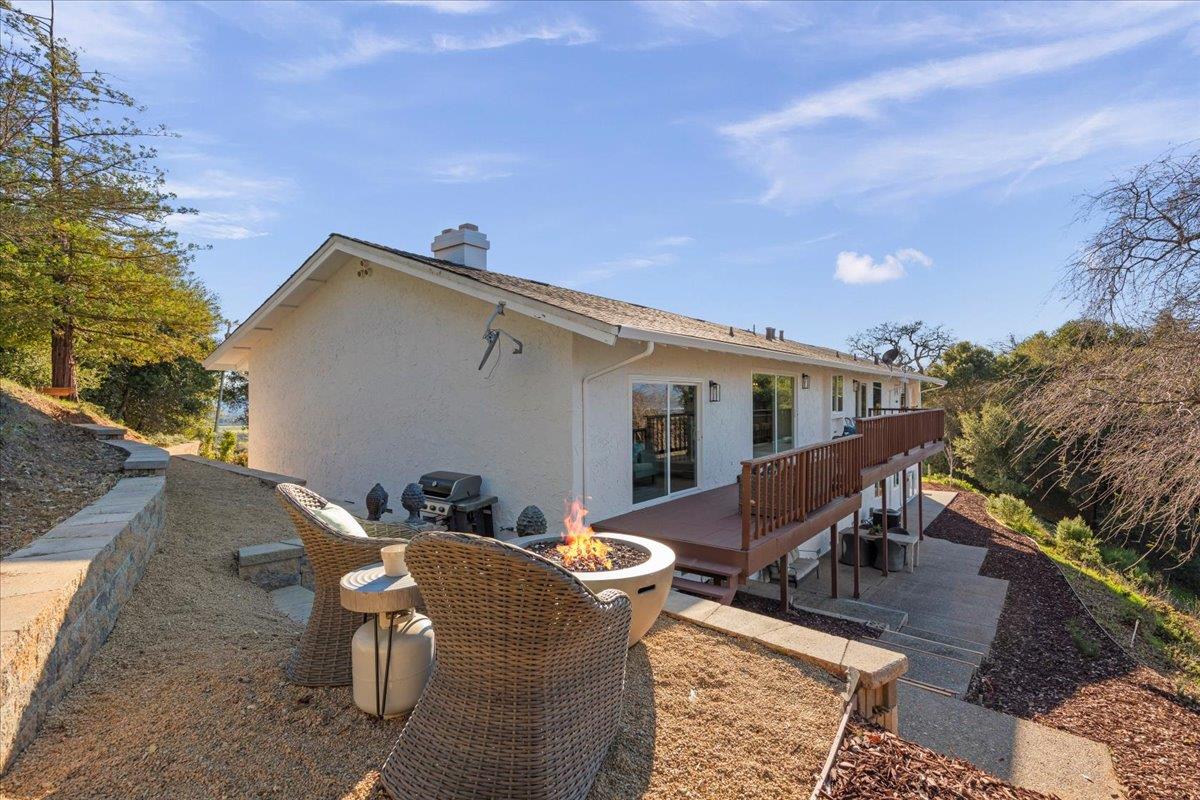 2915 Thomas Grade