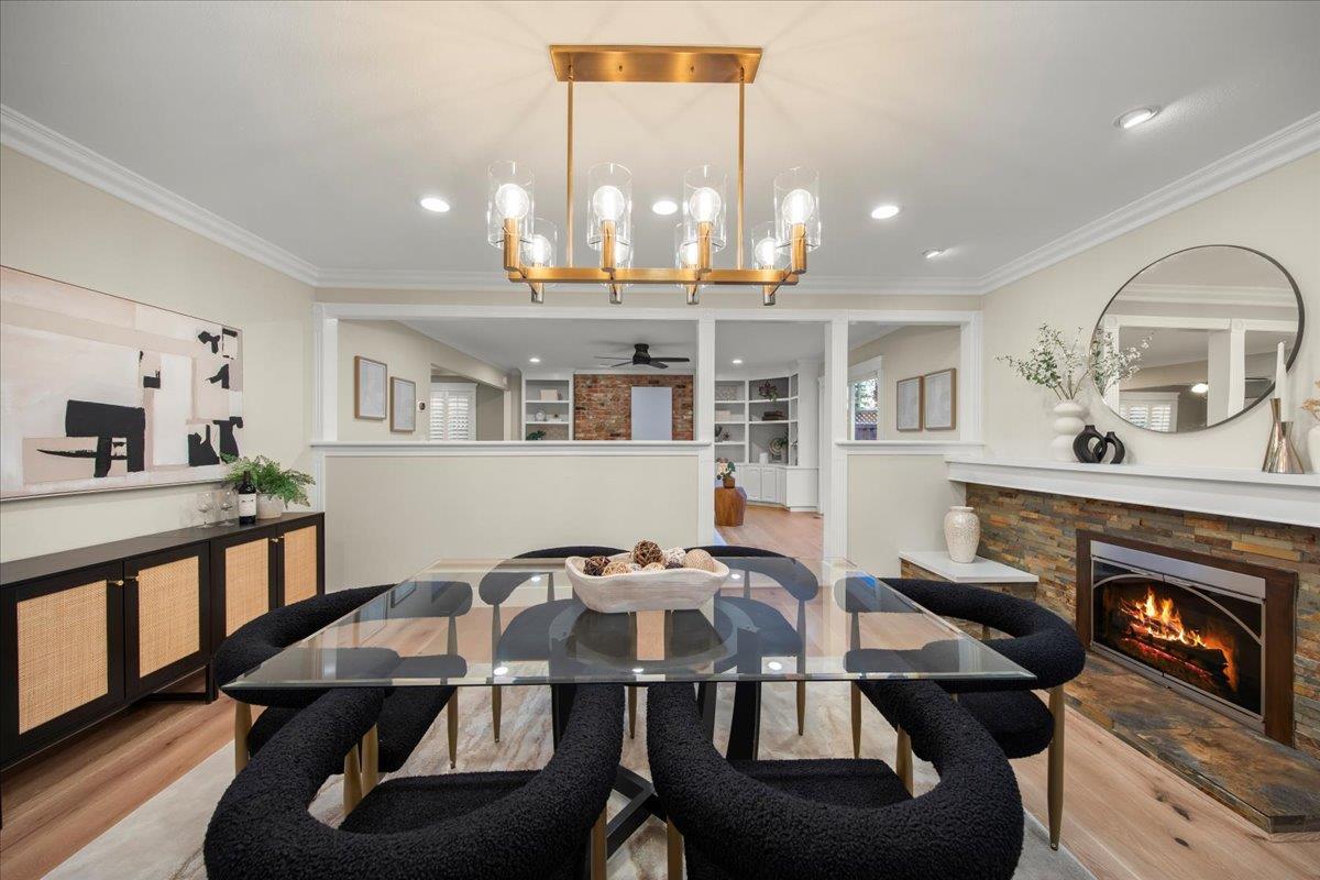 1595 Edmond Ct