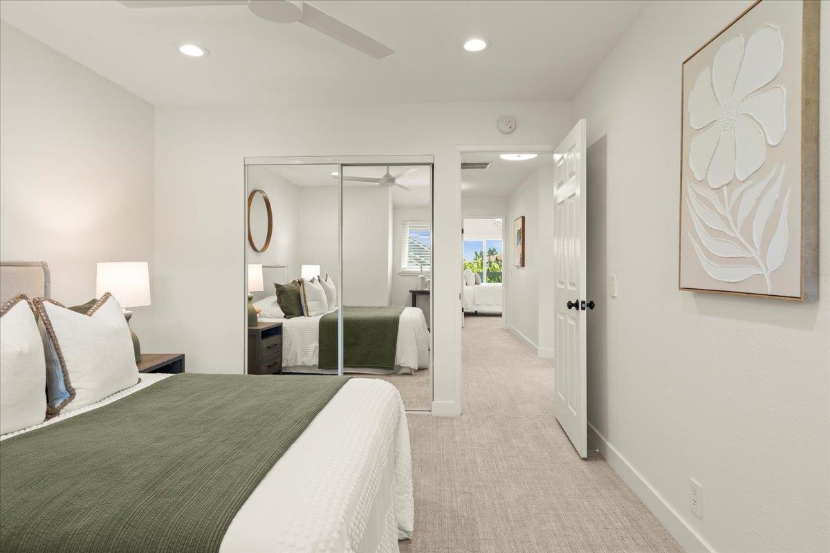 17380 Carriage Lamp Way