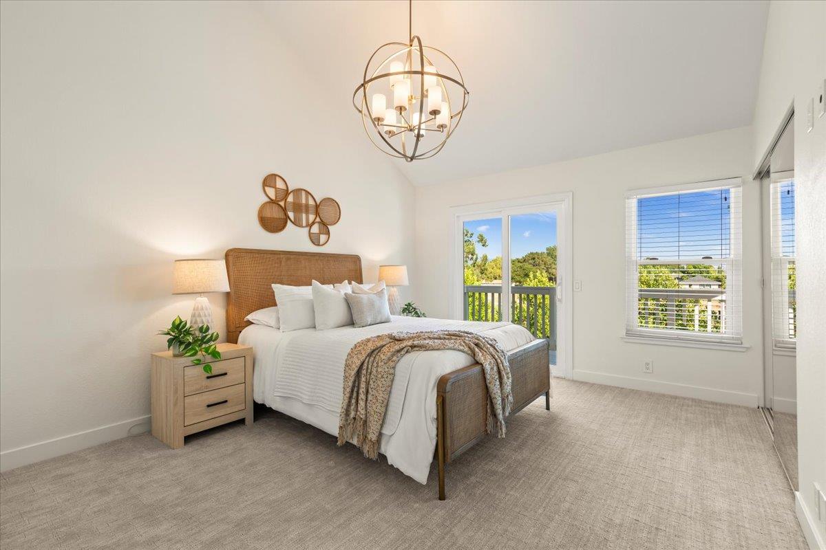 17380 Carriage Lamp Way