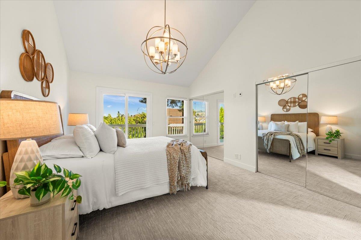 17380 Carriage Lamp Way