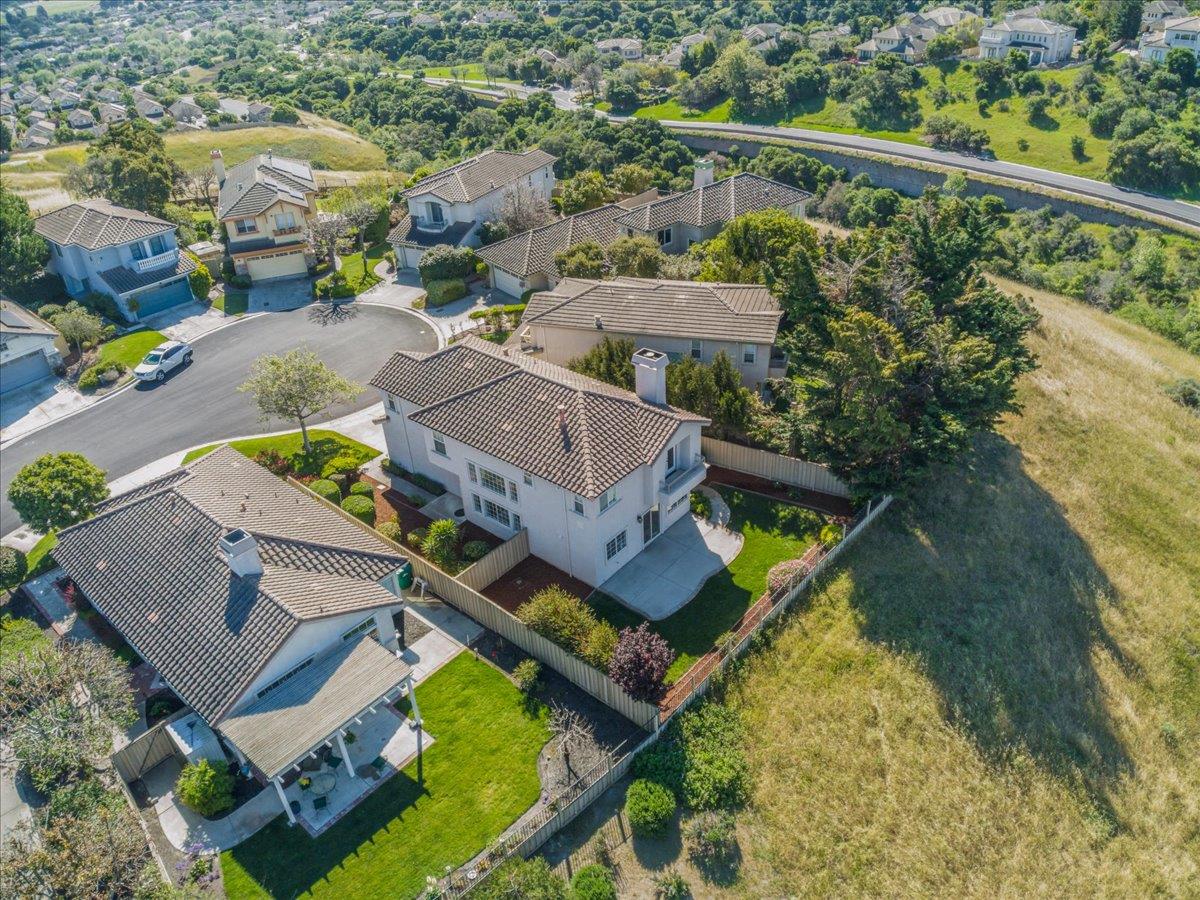 26214 Acclaim Court