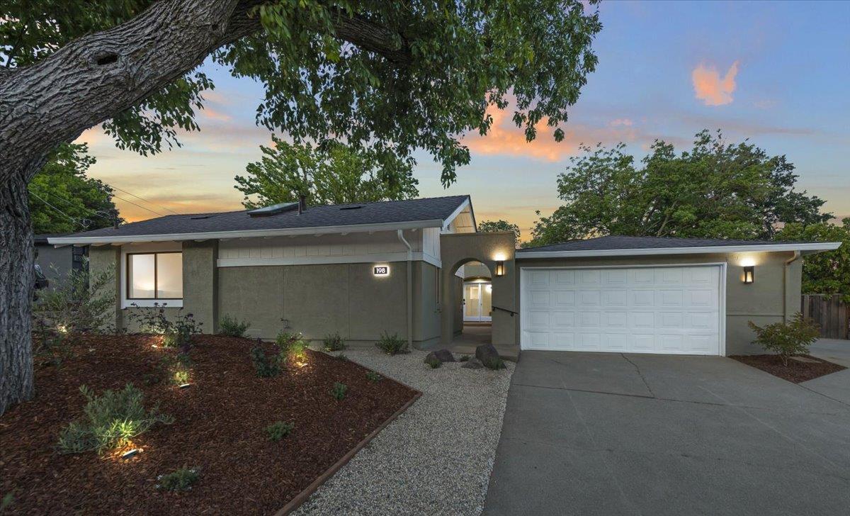 198 Greenwich Drive