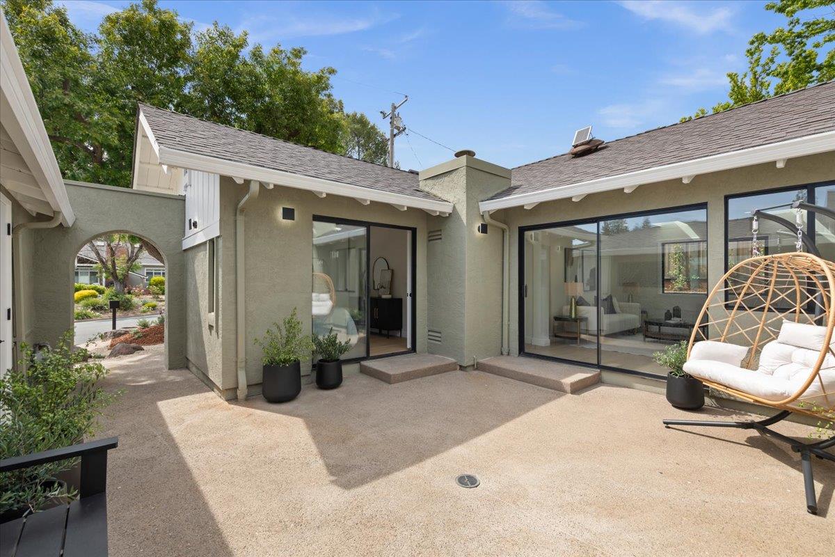 198 Greenwich Drive