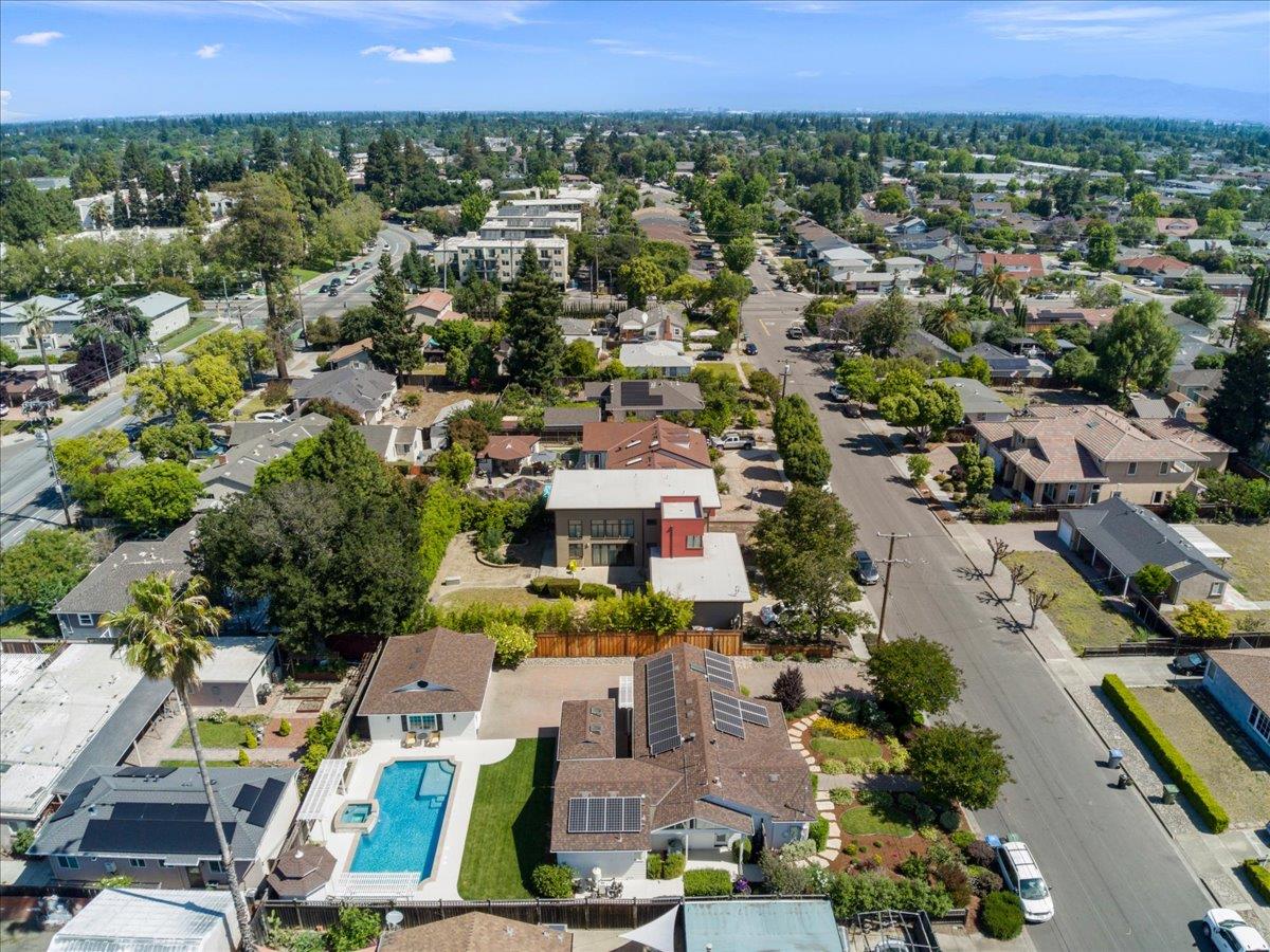 1361 Flora Avenue