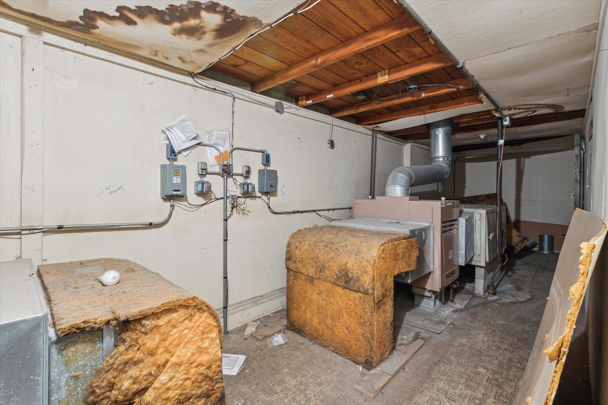 711 Washington Avenue