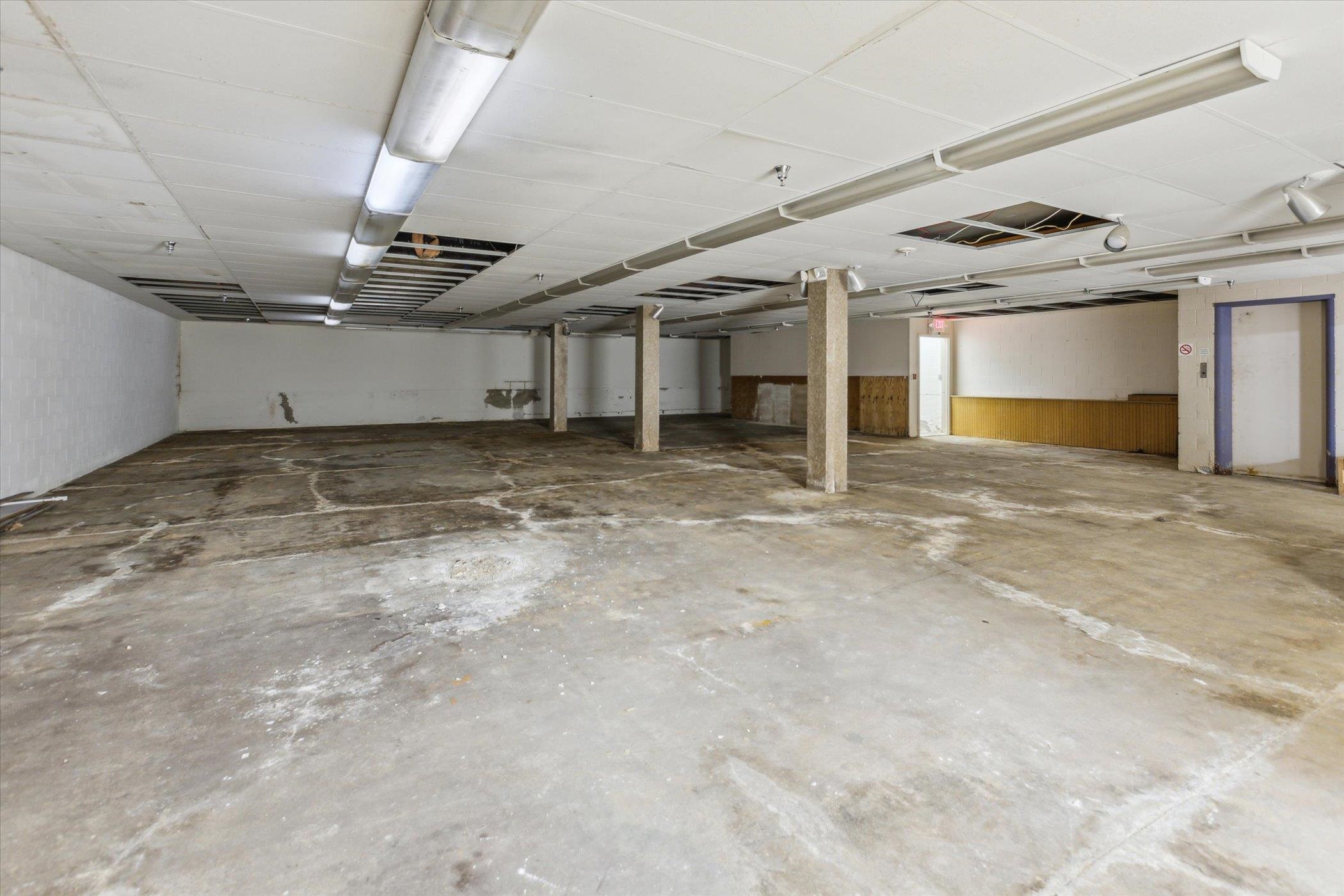 711 Washington Avenue