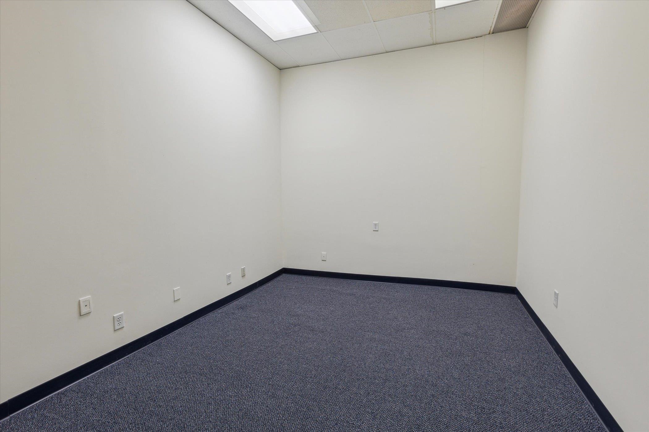 711 Washington Avenue