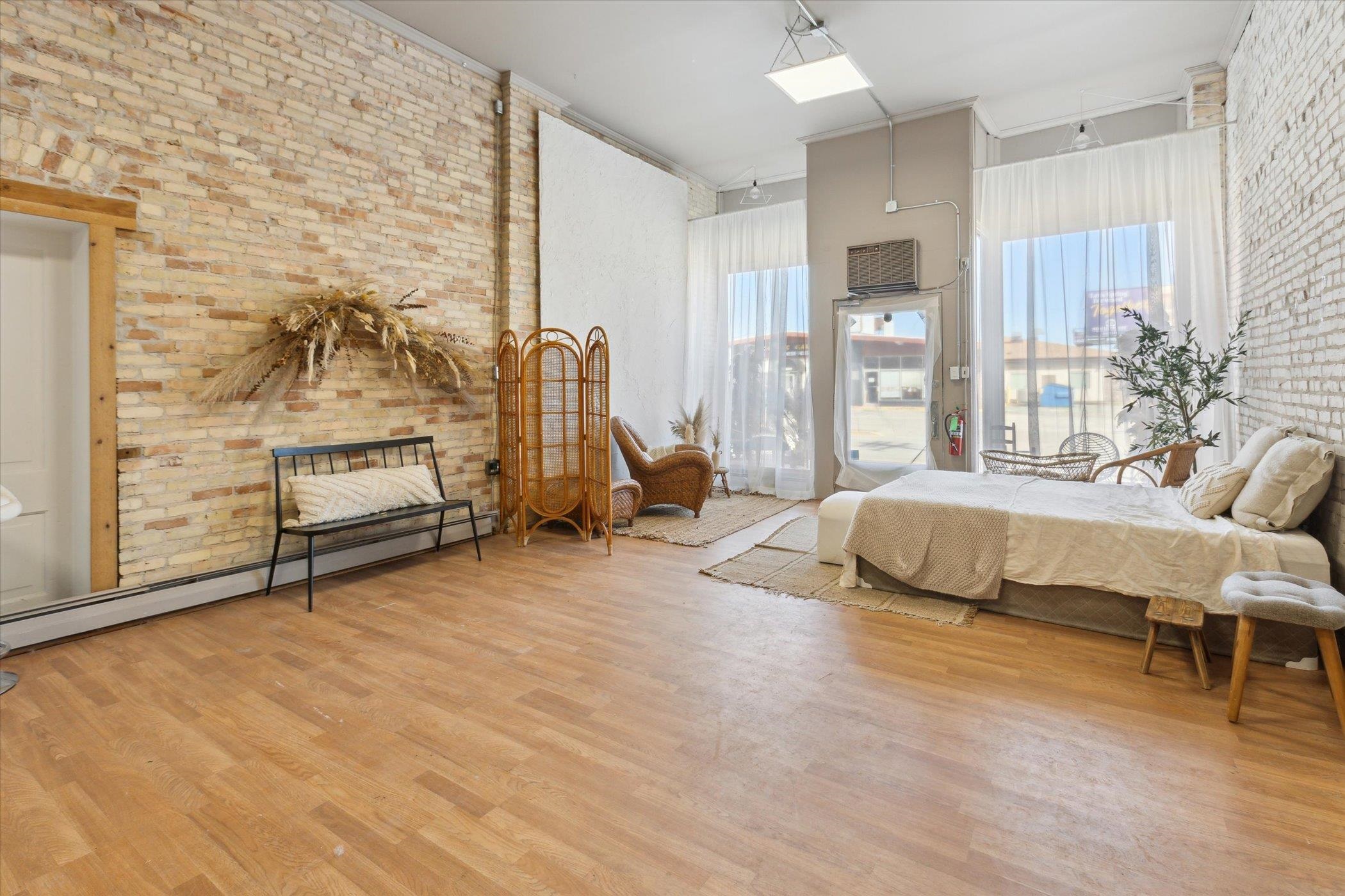 1017 Washington Avenue