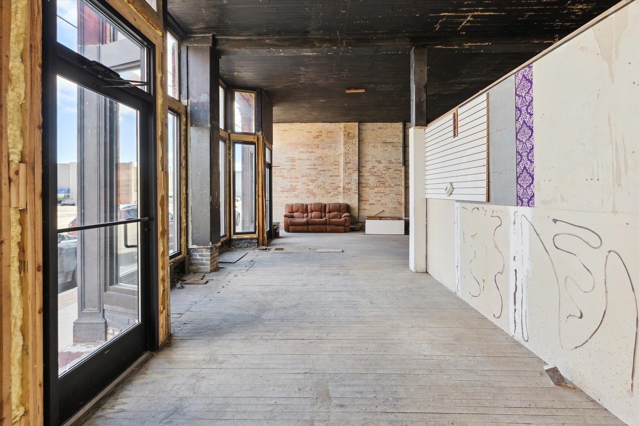 1017 Washington Avenue