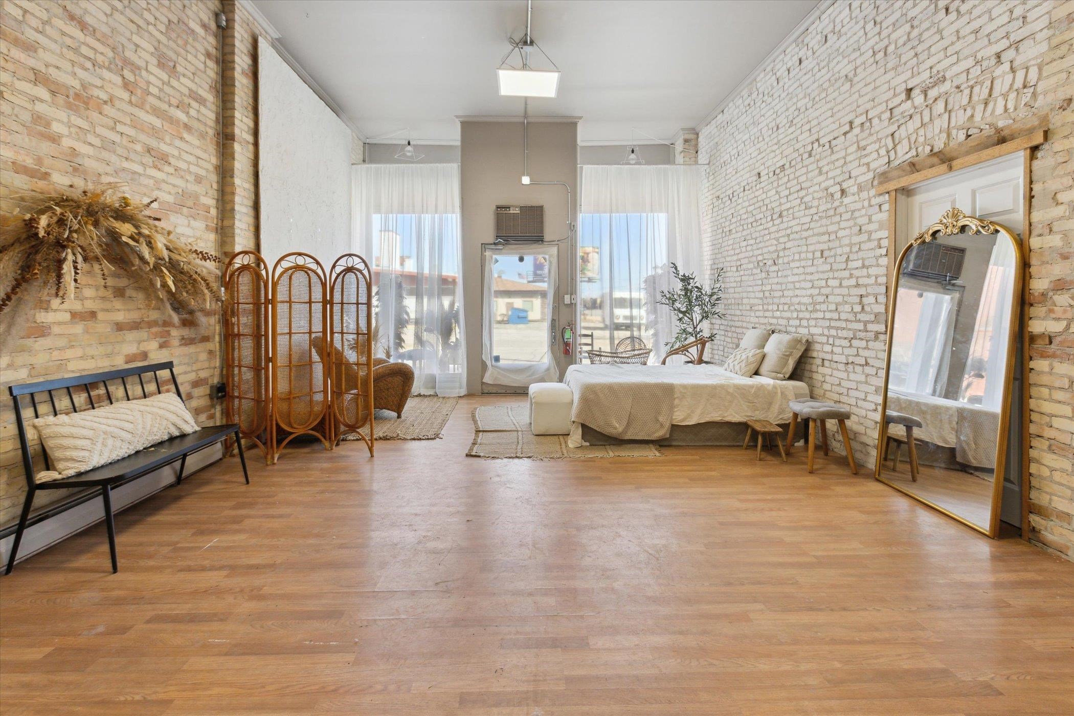 1017 Washington Avenue