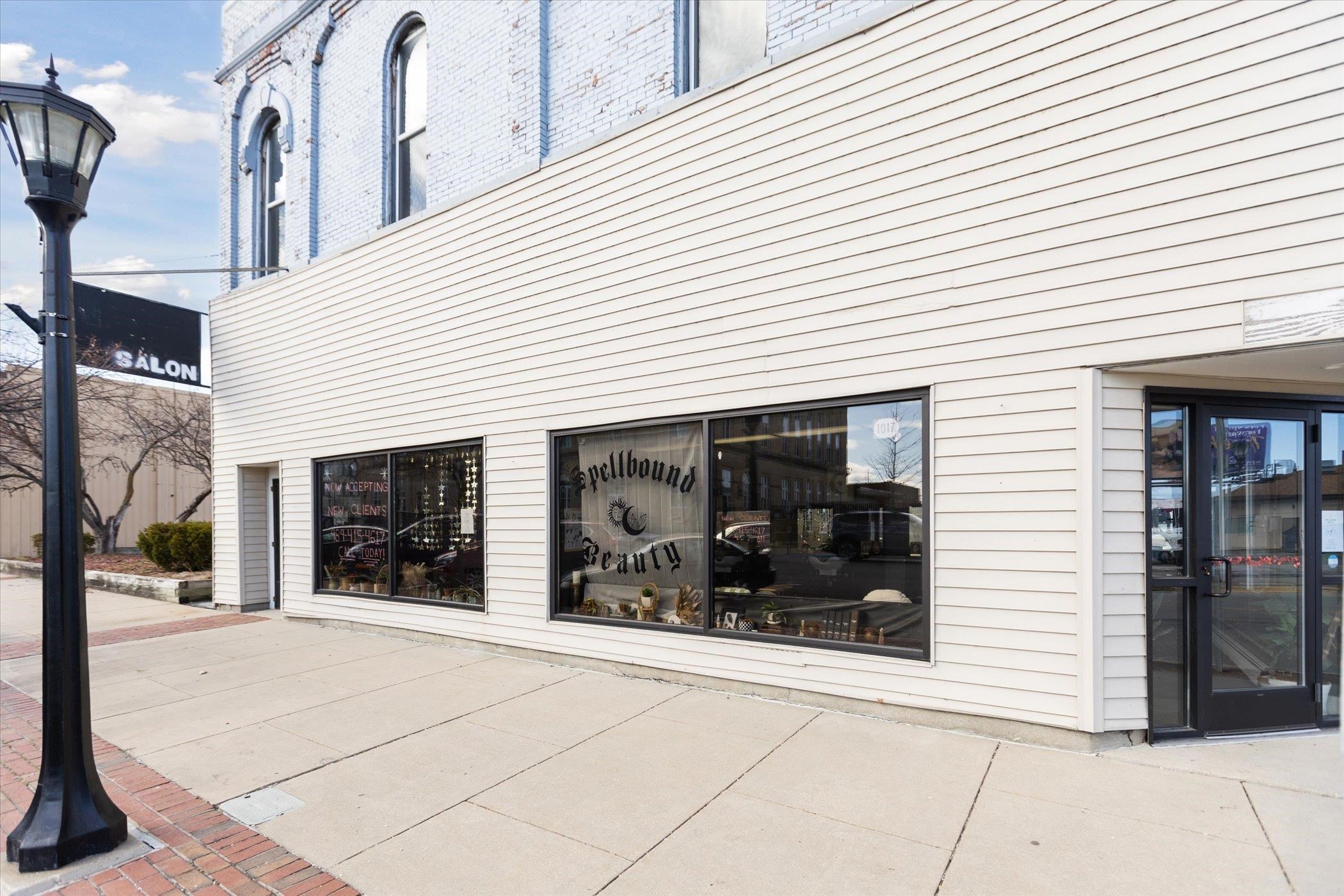 1017 Washington Avenue