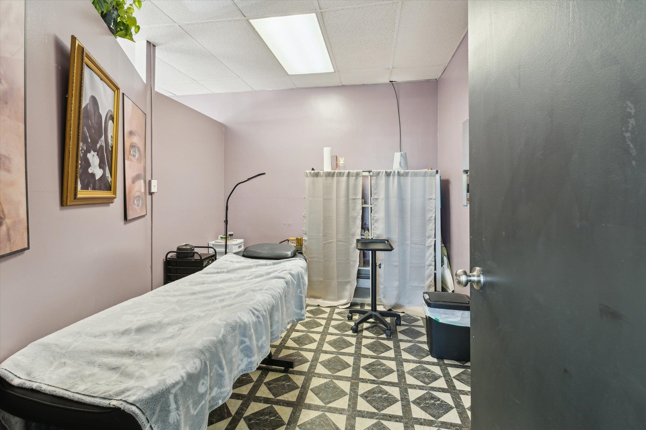 1017 Washington Avenue