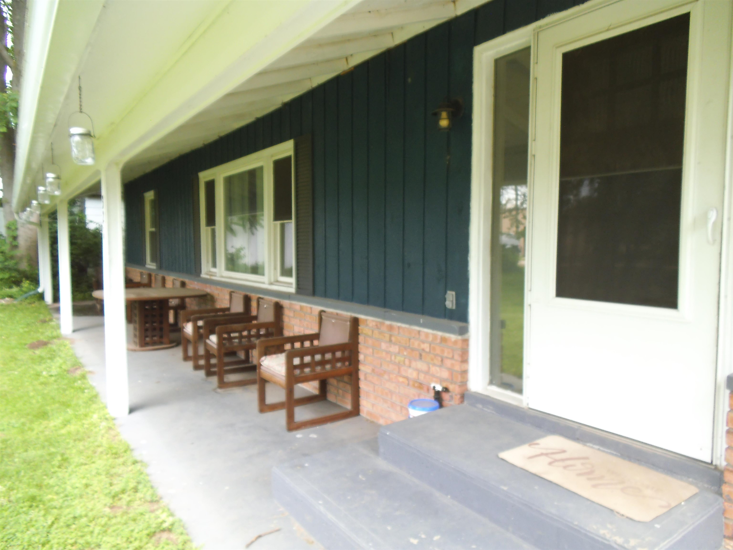 321 Gaway Street
