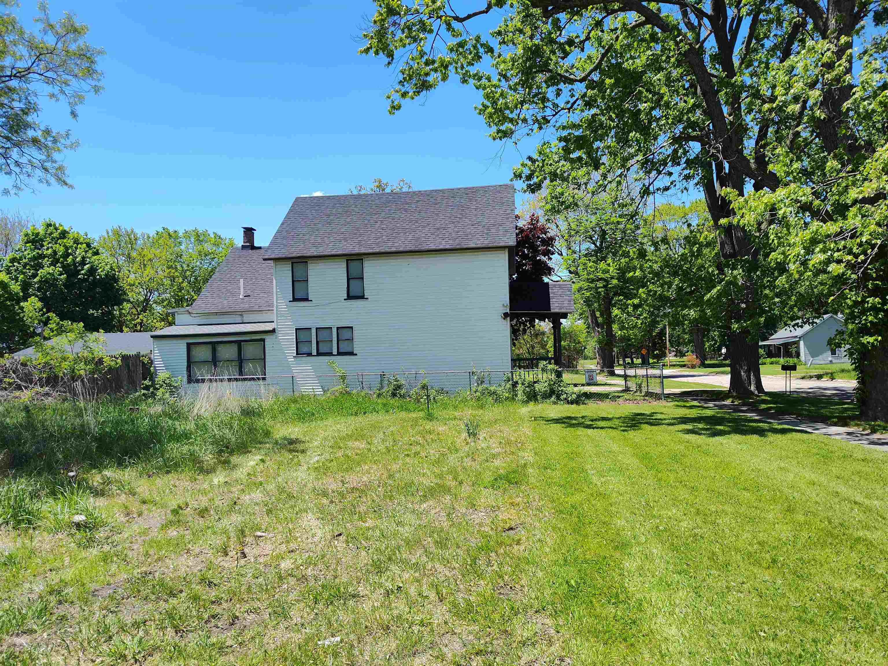 1346 Carlisle Street