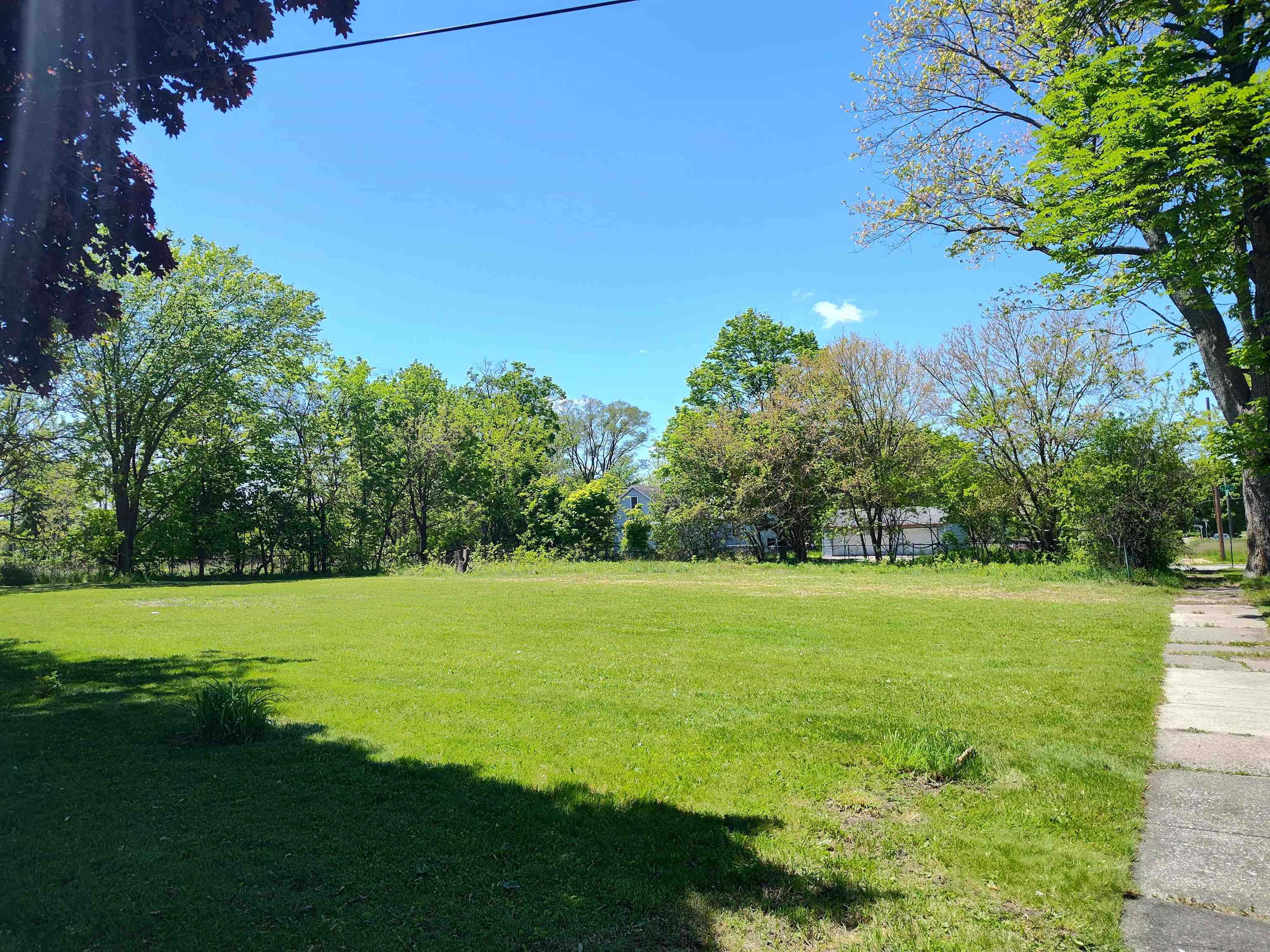 1346 Carlisle Street