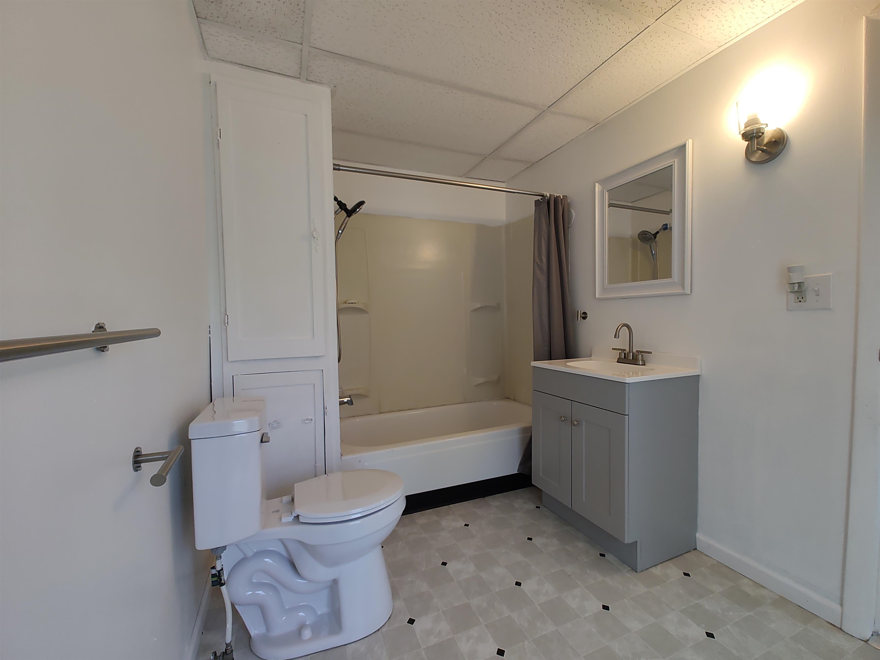 1346 Carlisle Street